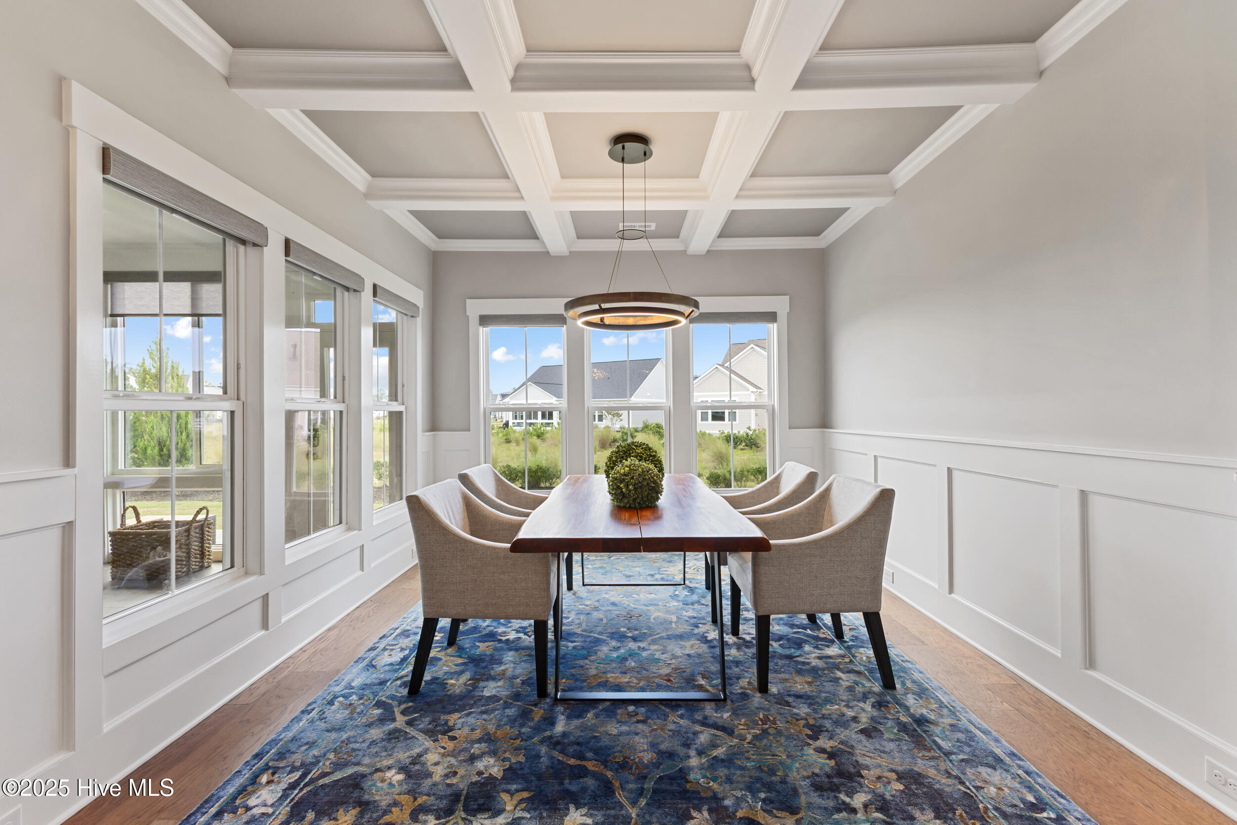 100550581 | Photo 12