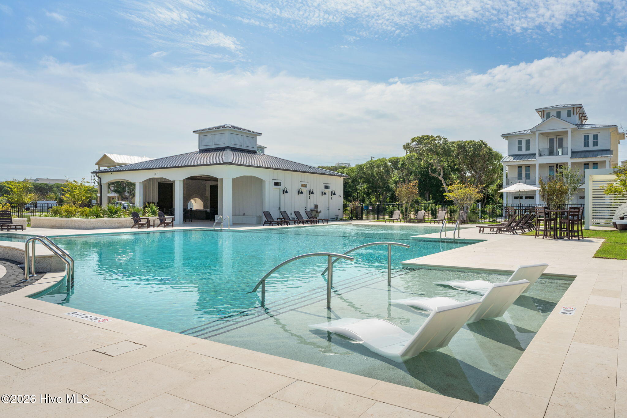 70 Peregrine Court, Surf City, NC, 28445