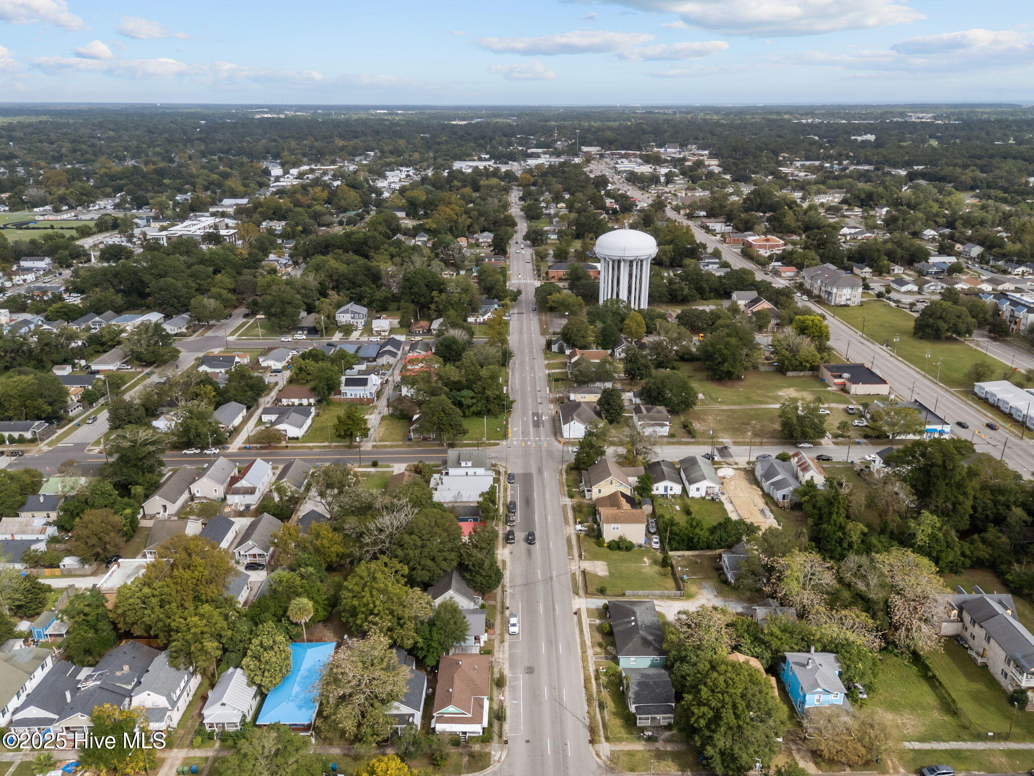 100534233 | Photo 43