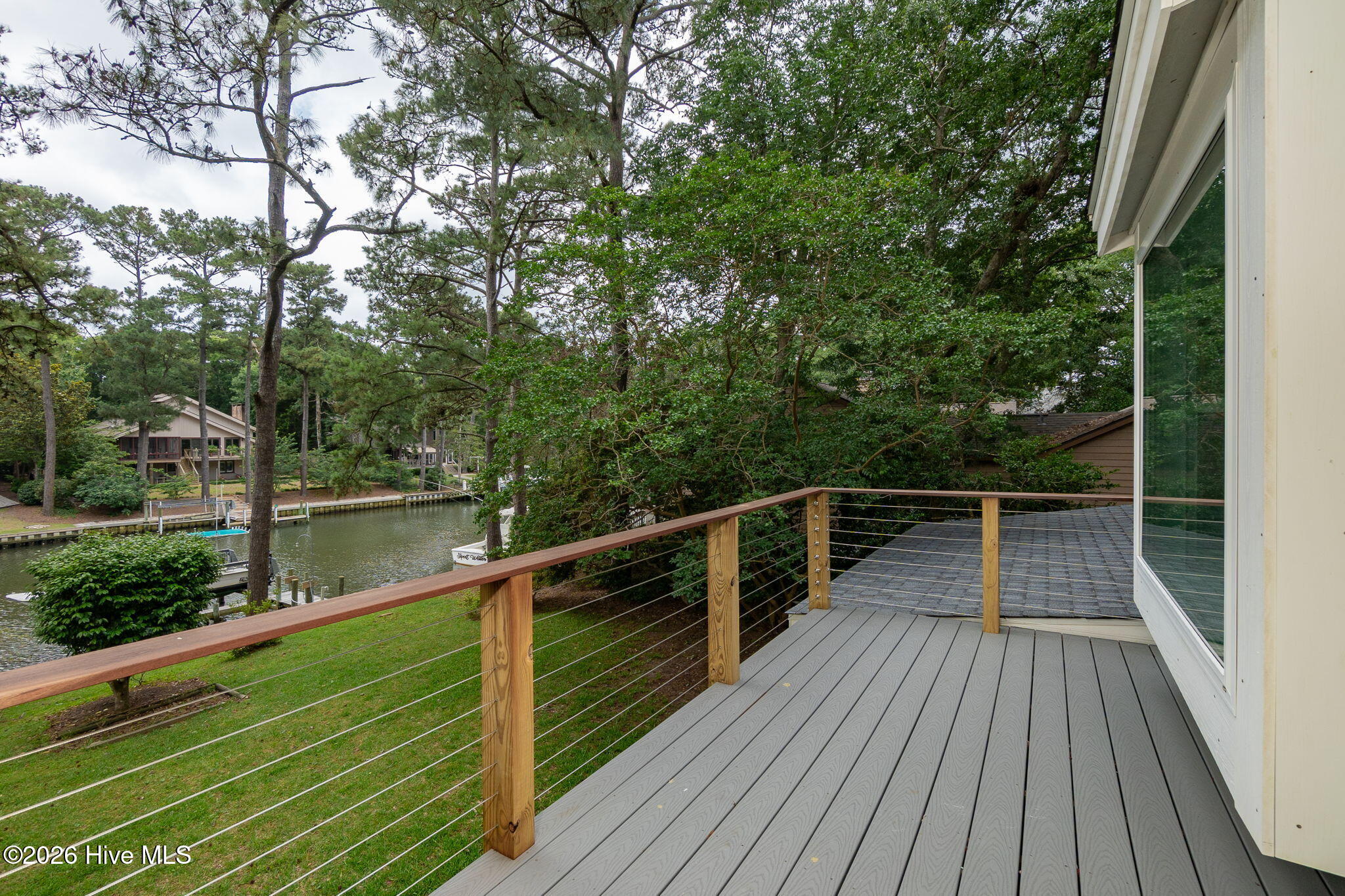 121 White Ash Drive,Pine Knoll Shores