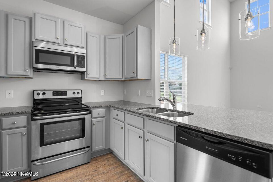 100543513 | Photo 16