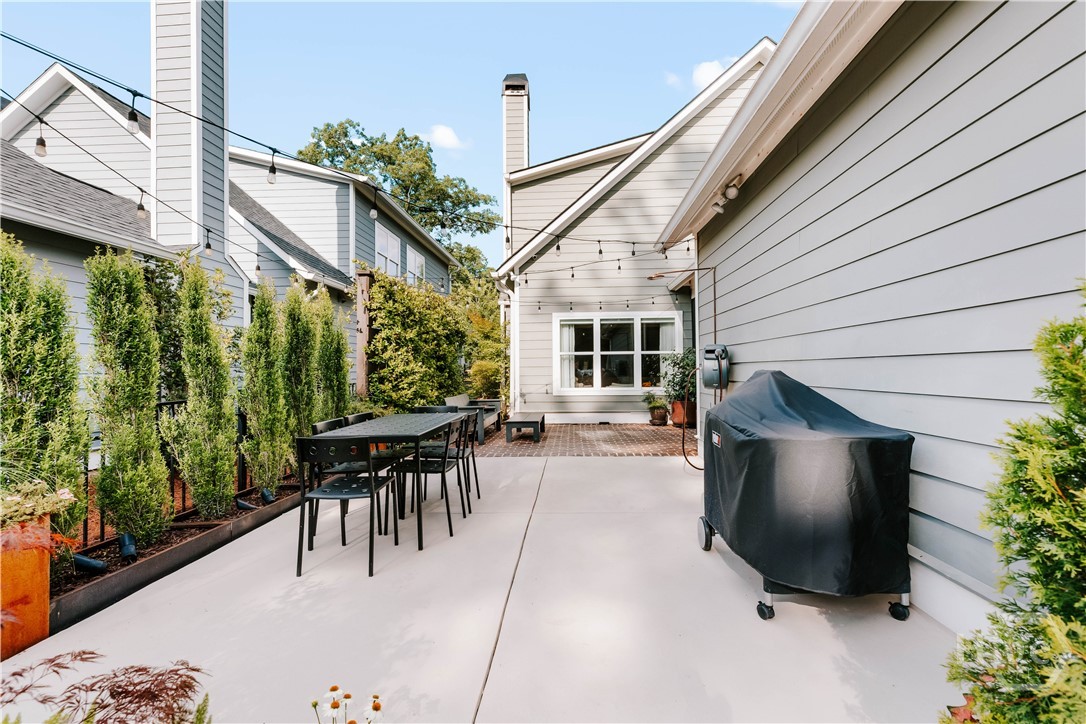 675 Sunset Drive