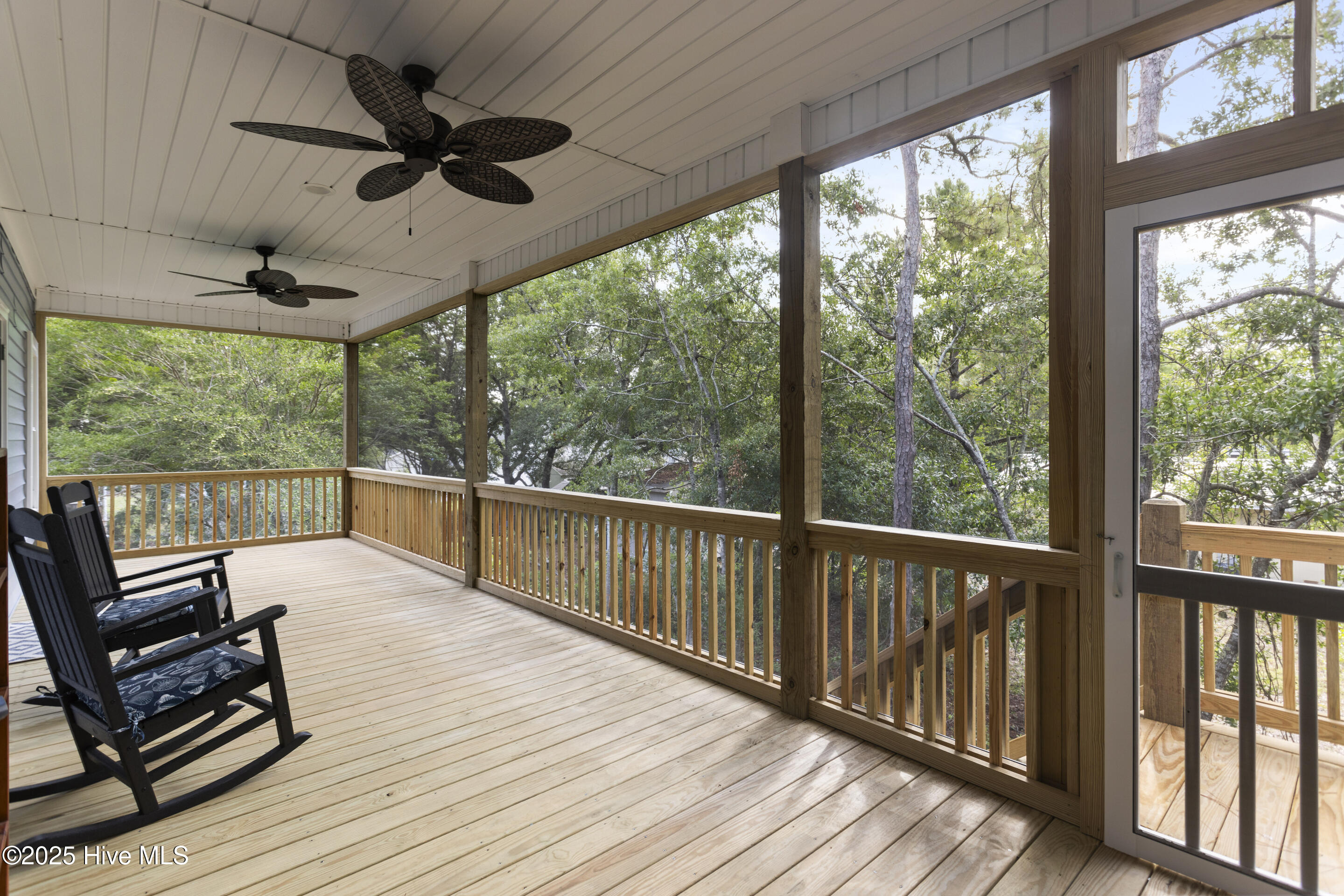 100504918 | Photo 39