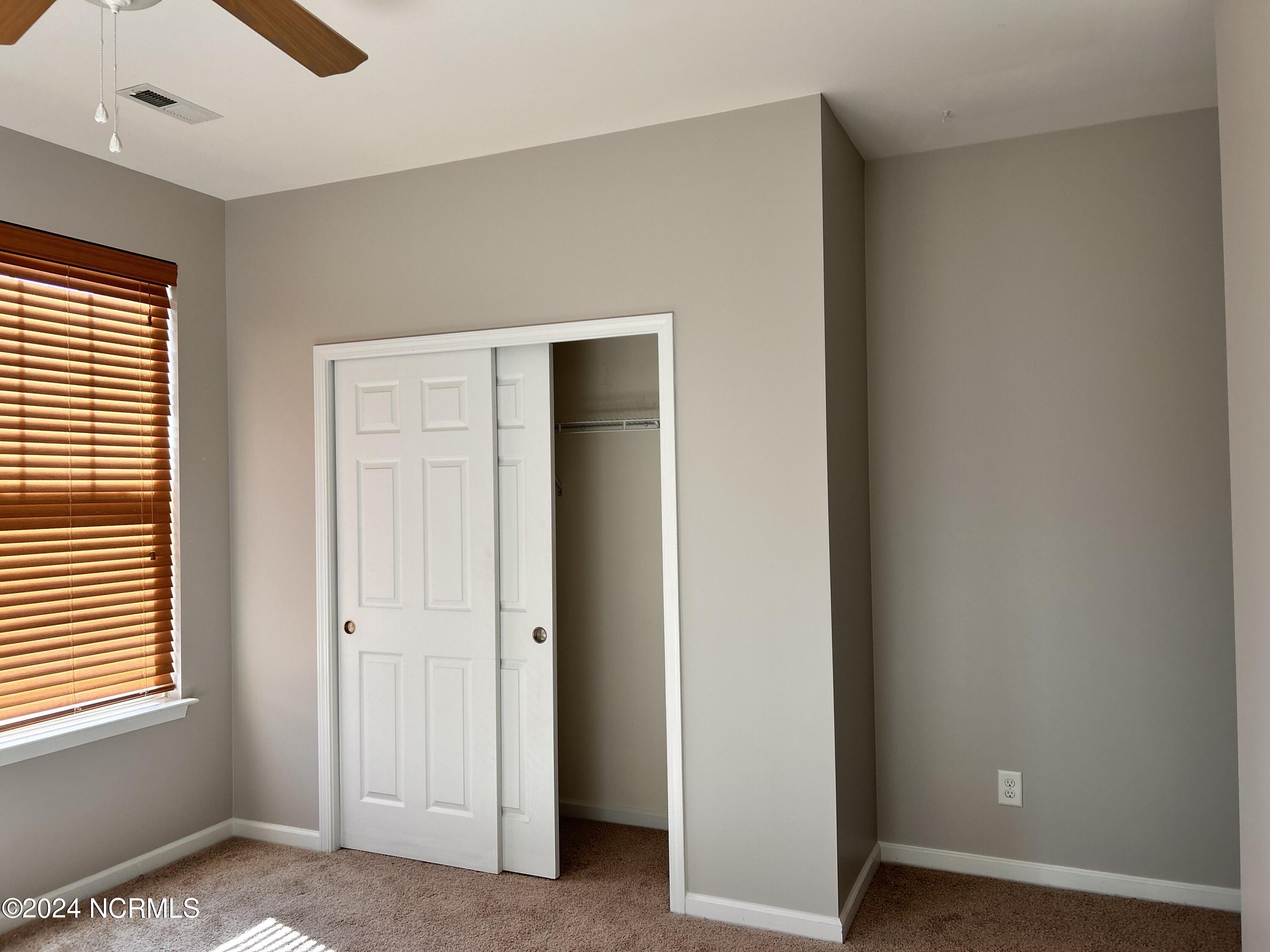 100550059 | Photo 44