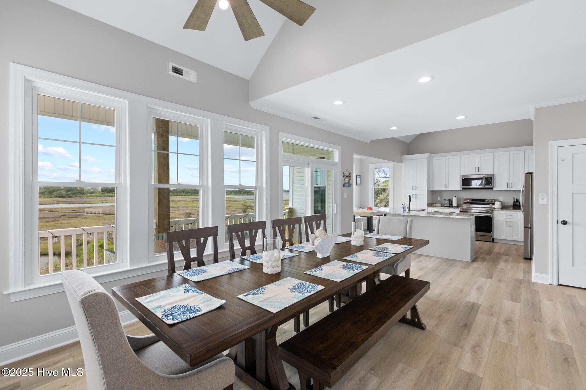 100511238 | Photo 32