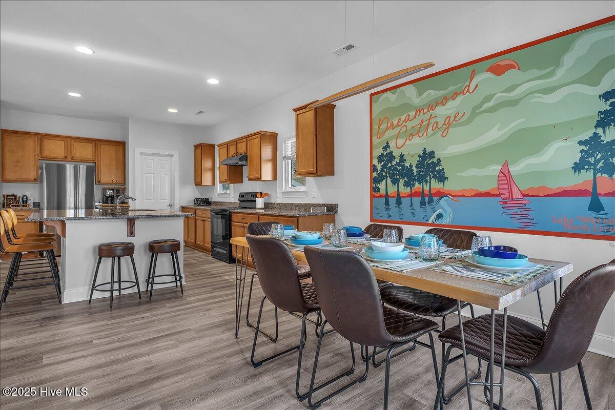 Homes for sale in Lake Waccamaw, NC | 3412 Waccamaw Shores Rd, Lake Waccamaw, NC 28450 | MLS# 100532414