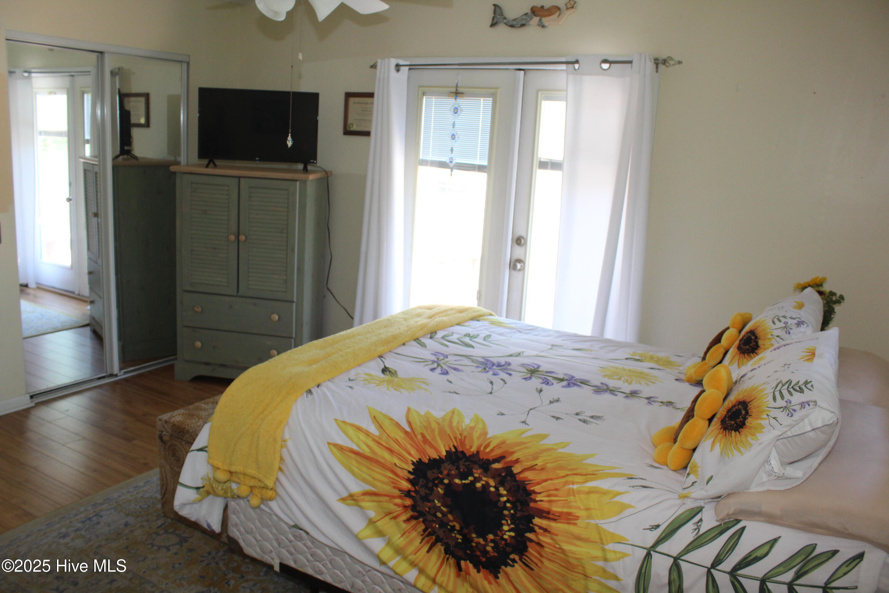504 Greenville Avenue, Carolina Beach, NC 28428 – photo 16: IMG_9577