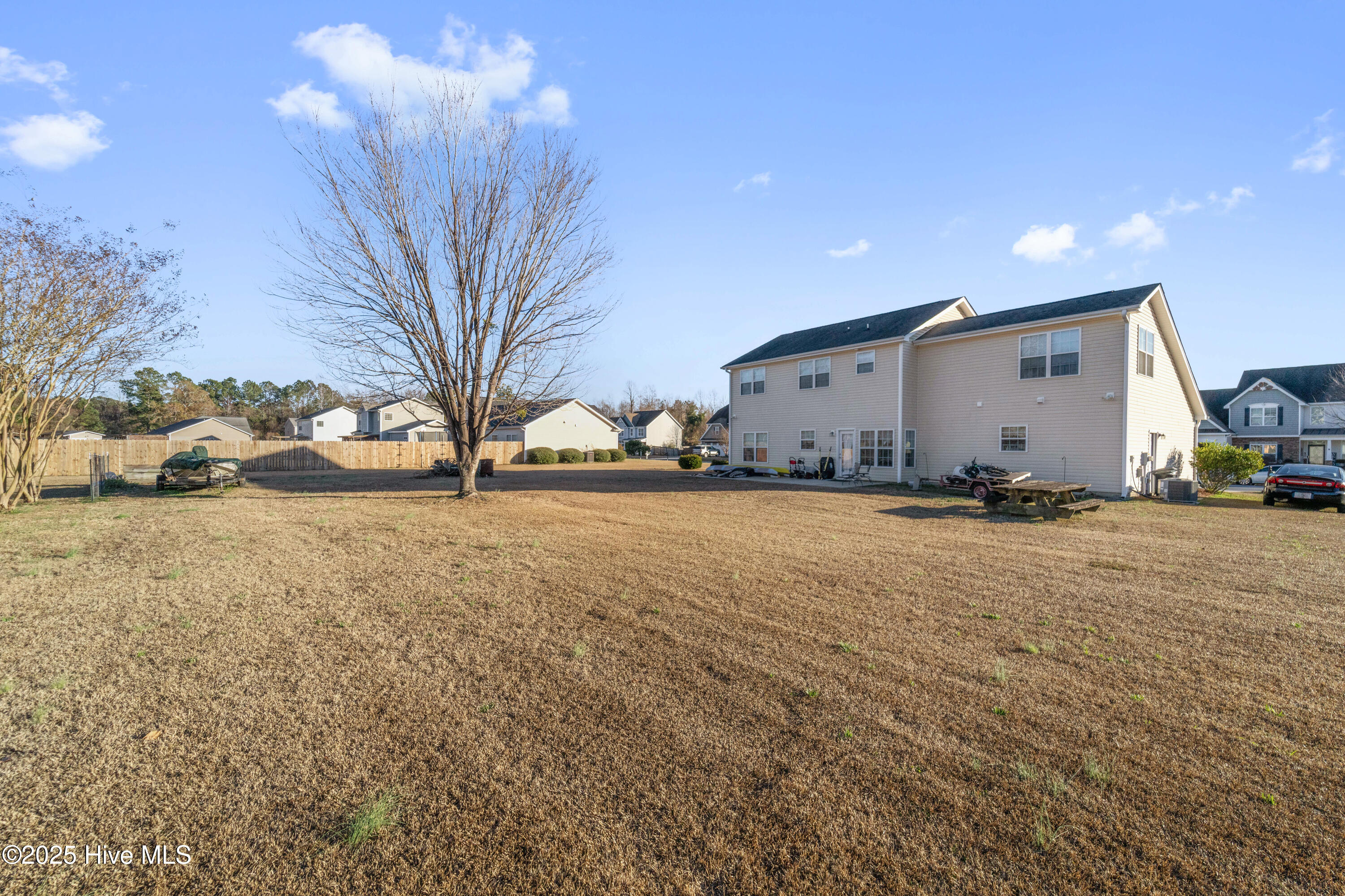 100546959 | Photo 32