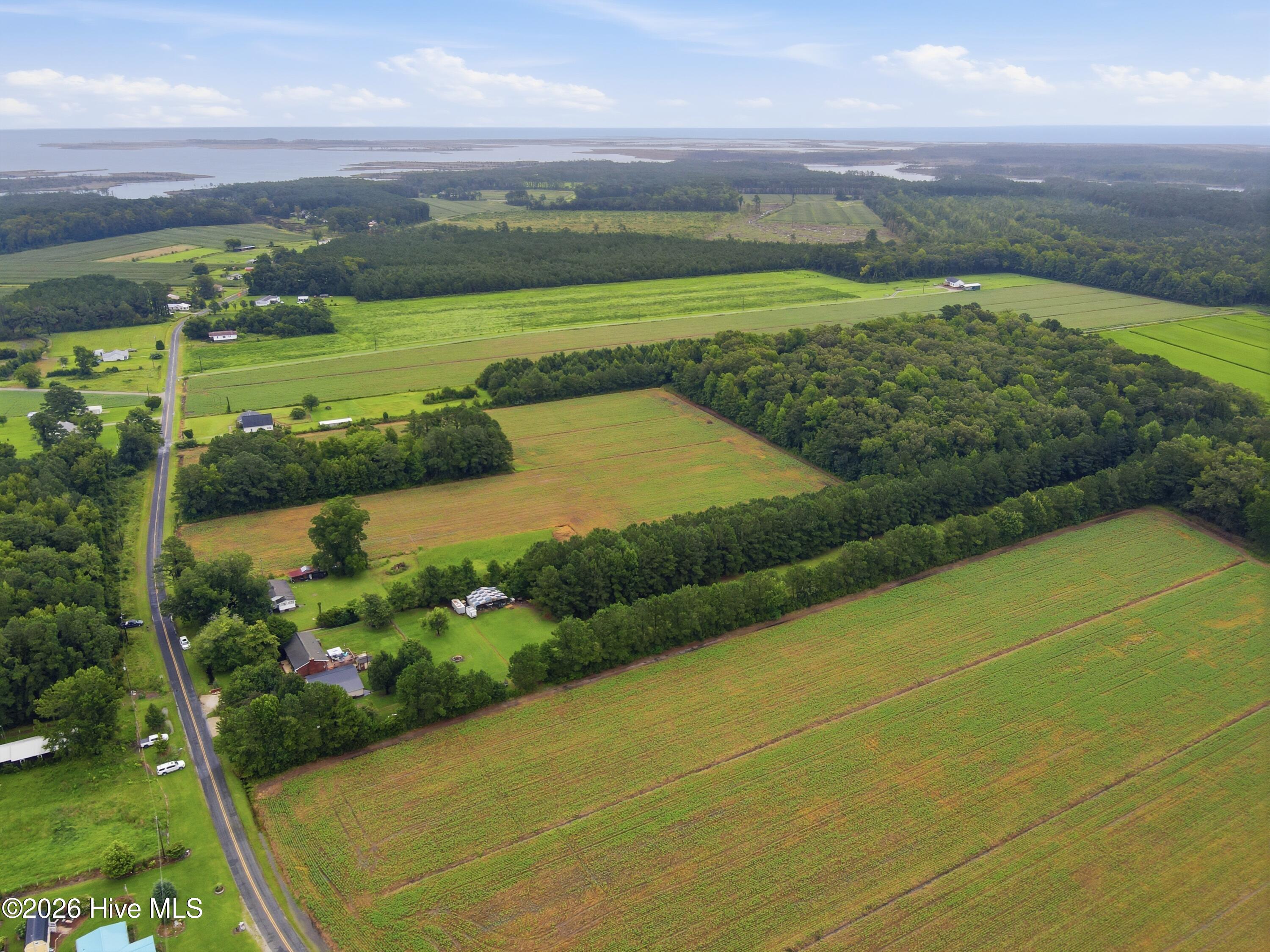 6634 Florence Road,Merritt