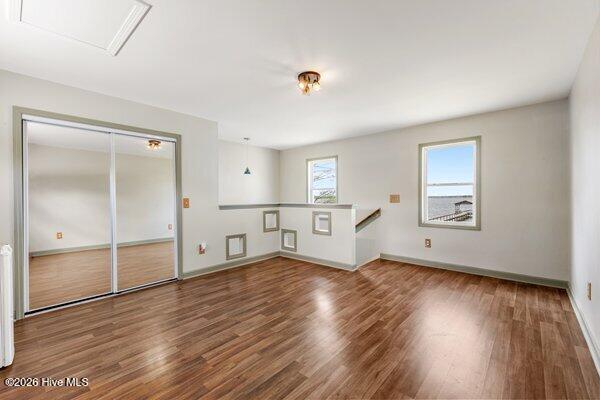 100565102 | Photo 35