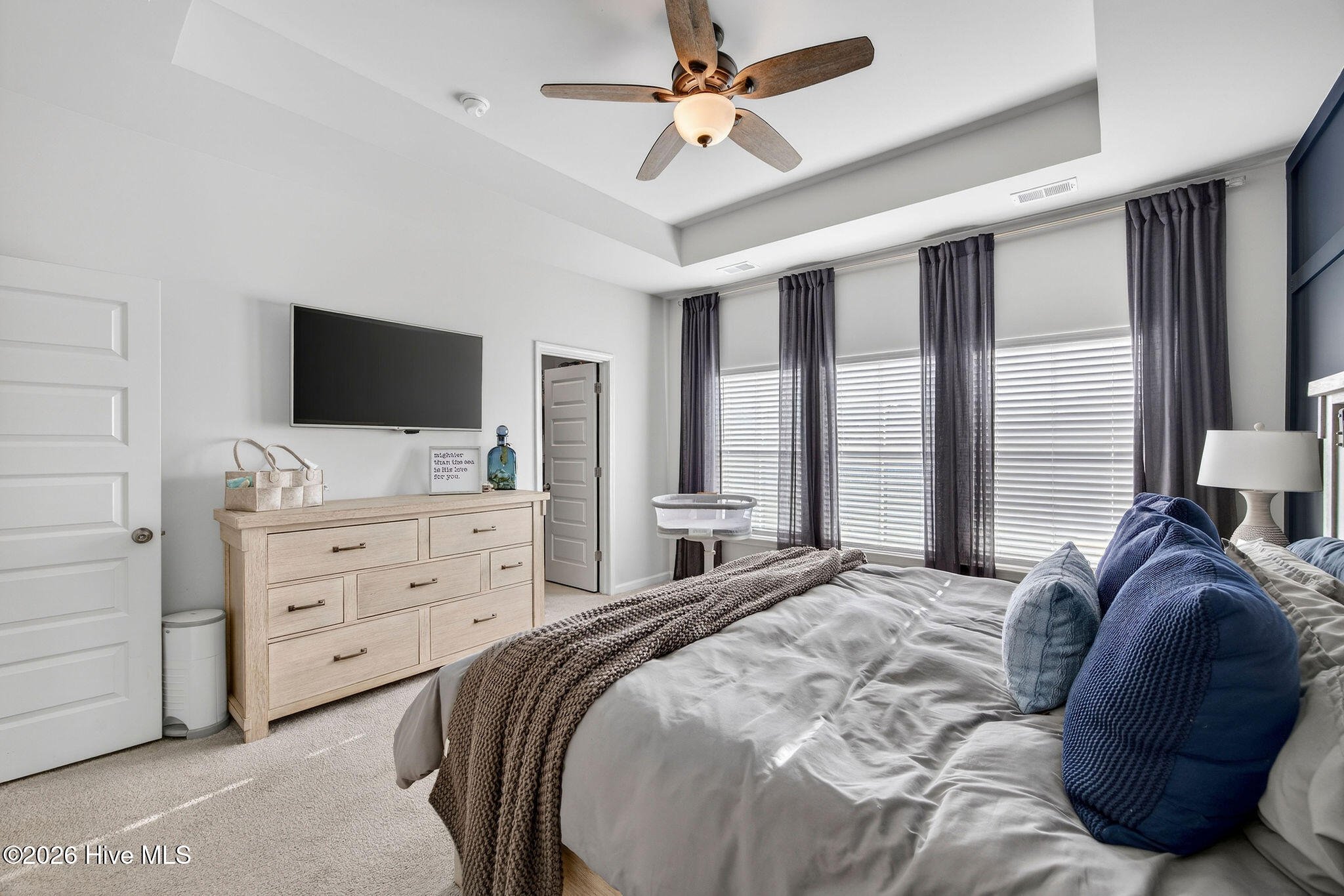 100550096 | Photo 25