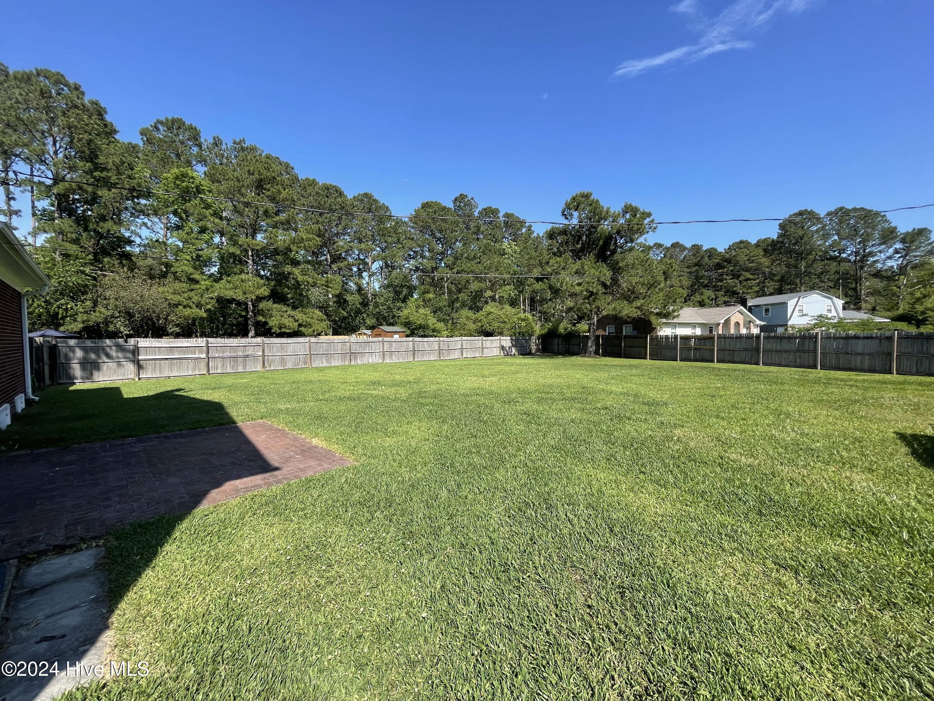 100549499 | Photo 21