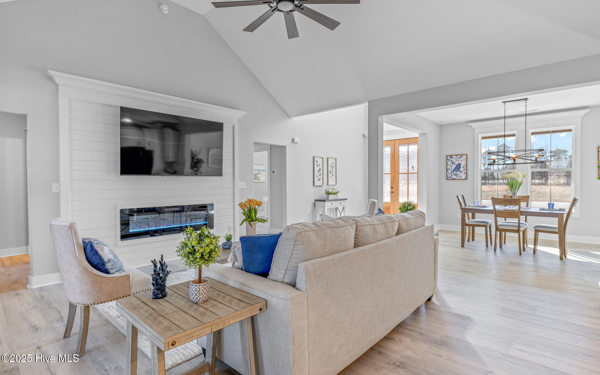 16-web-or-mls-7X2A2405