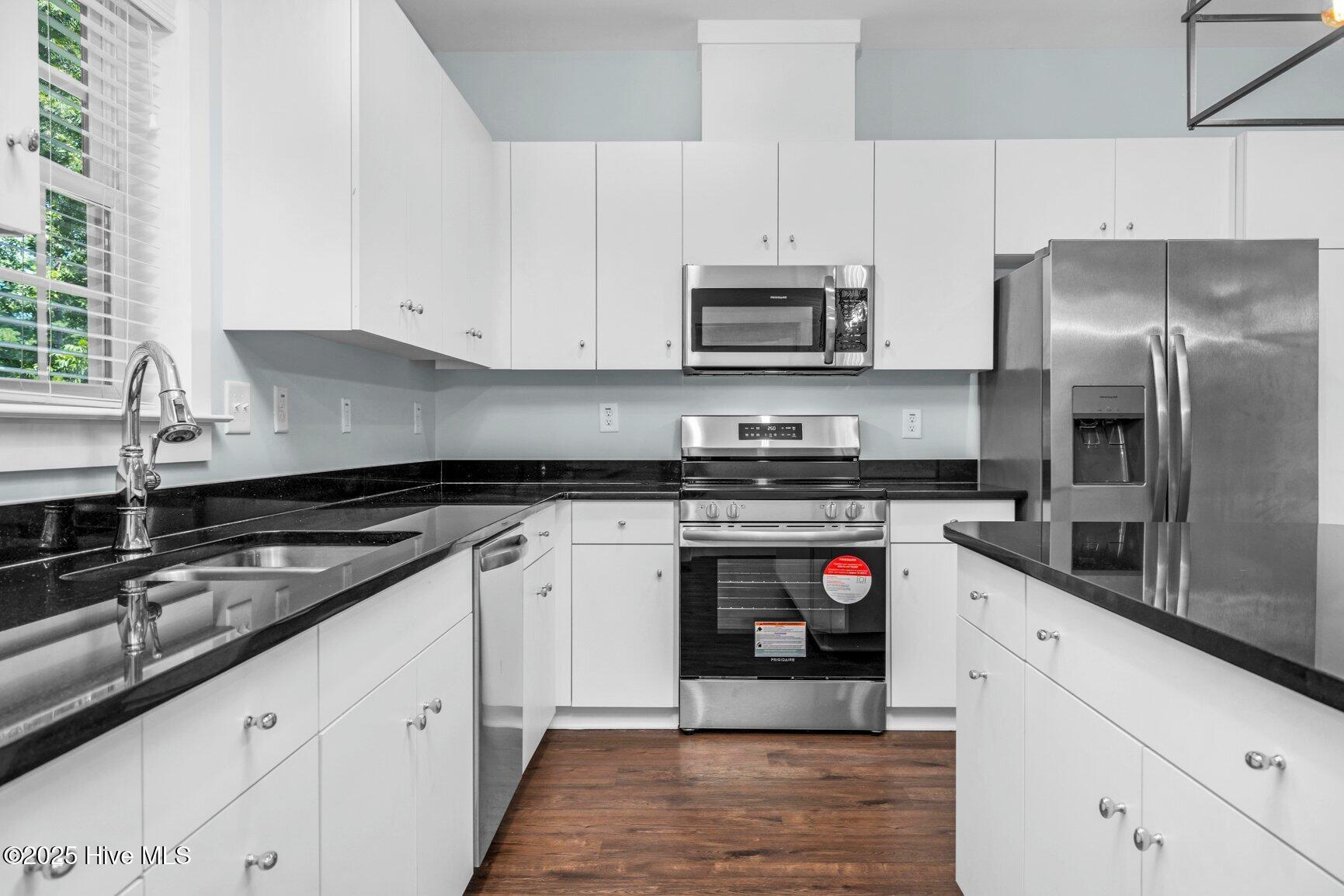 Homes for sale in Enfield, NC | 406 S Dennis St, Enfield, NC 27823 | MLS# 100536058