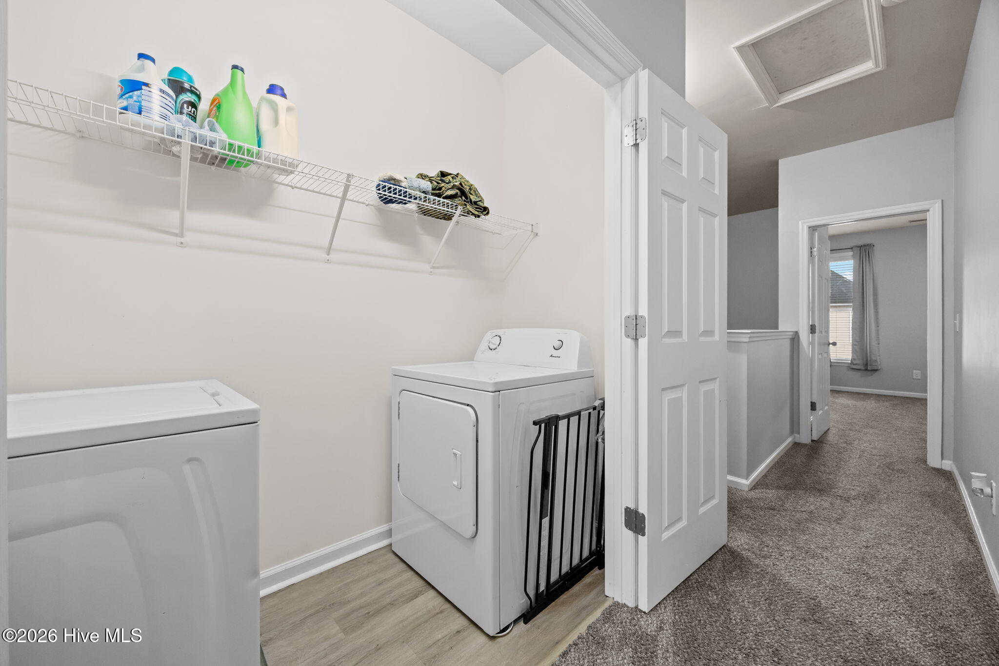 100551662 | Photo 25