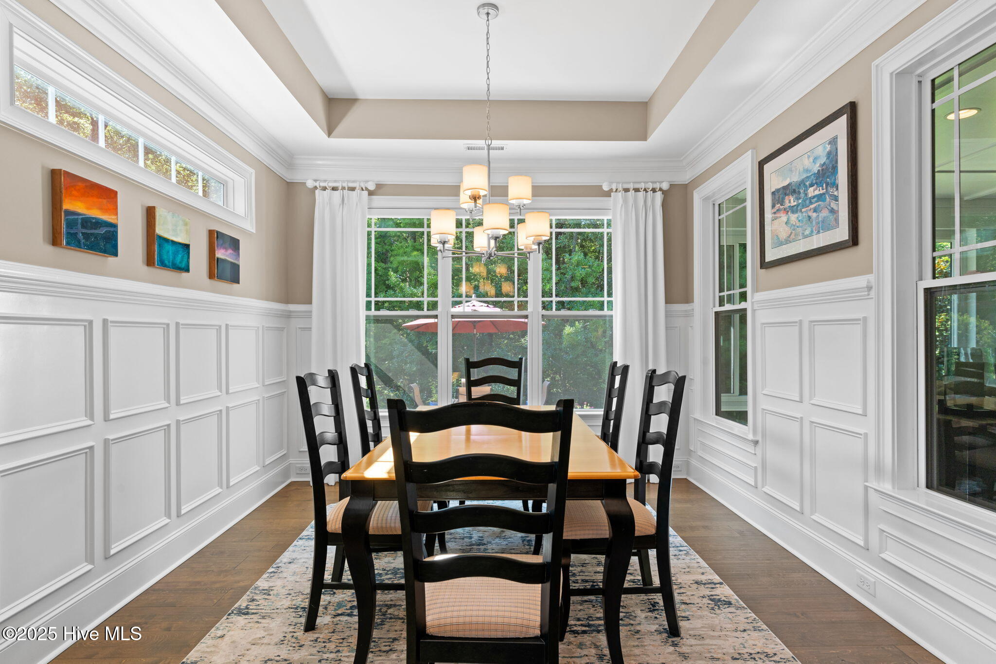 100529487 | Photo 16