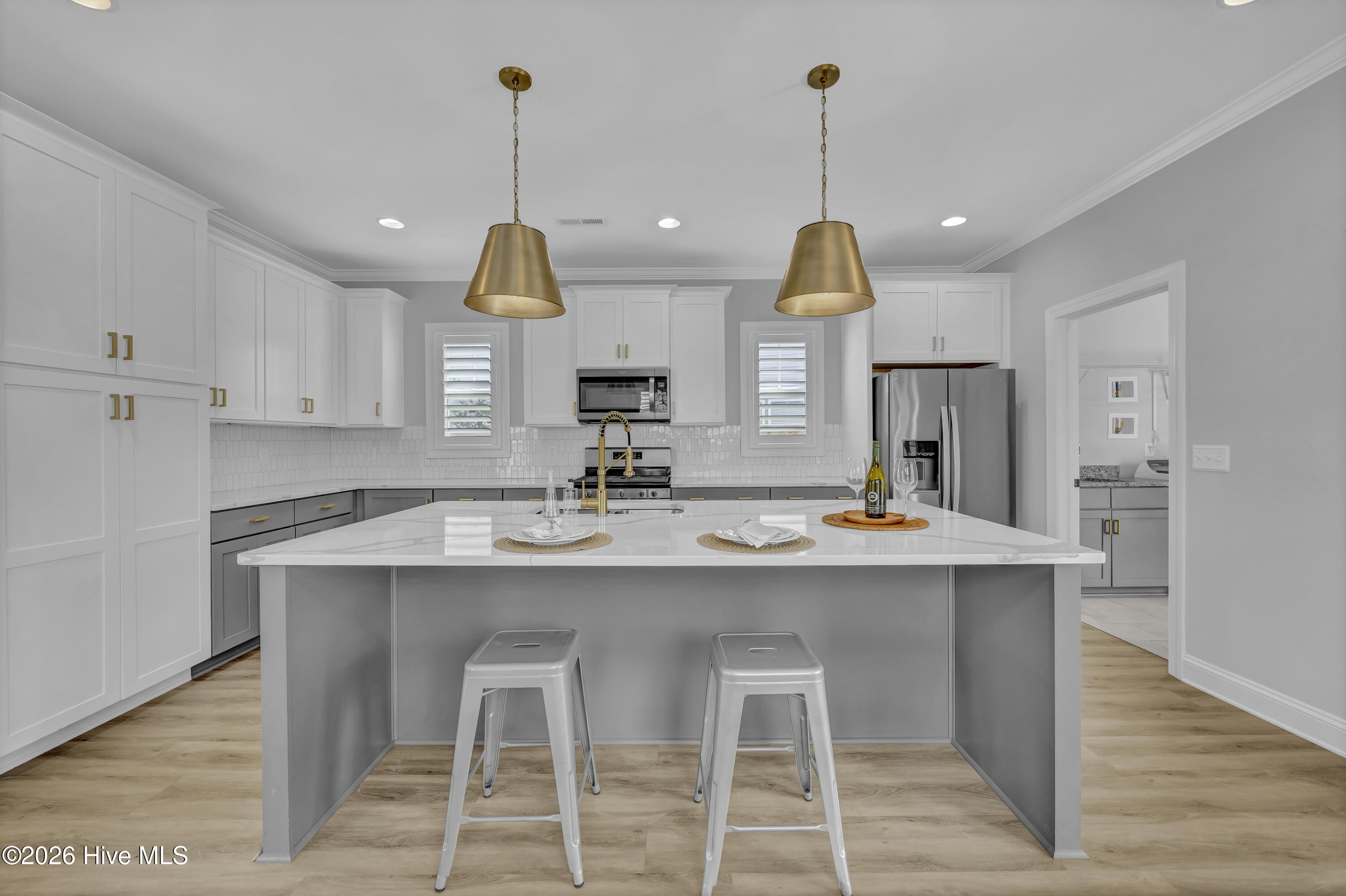 100565697 | Photo 15