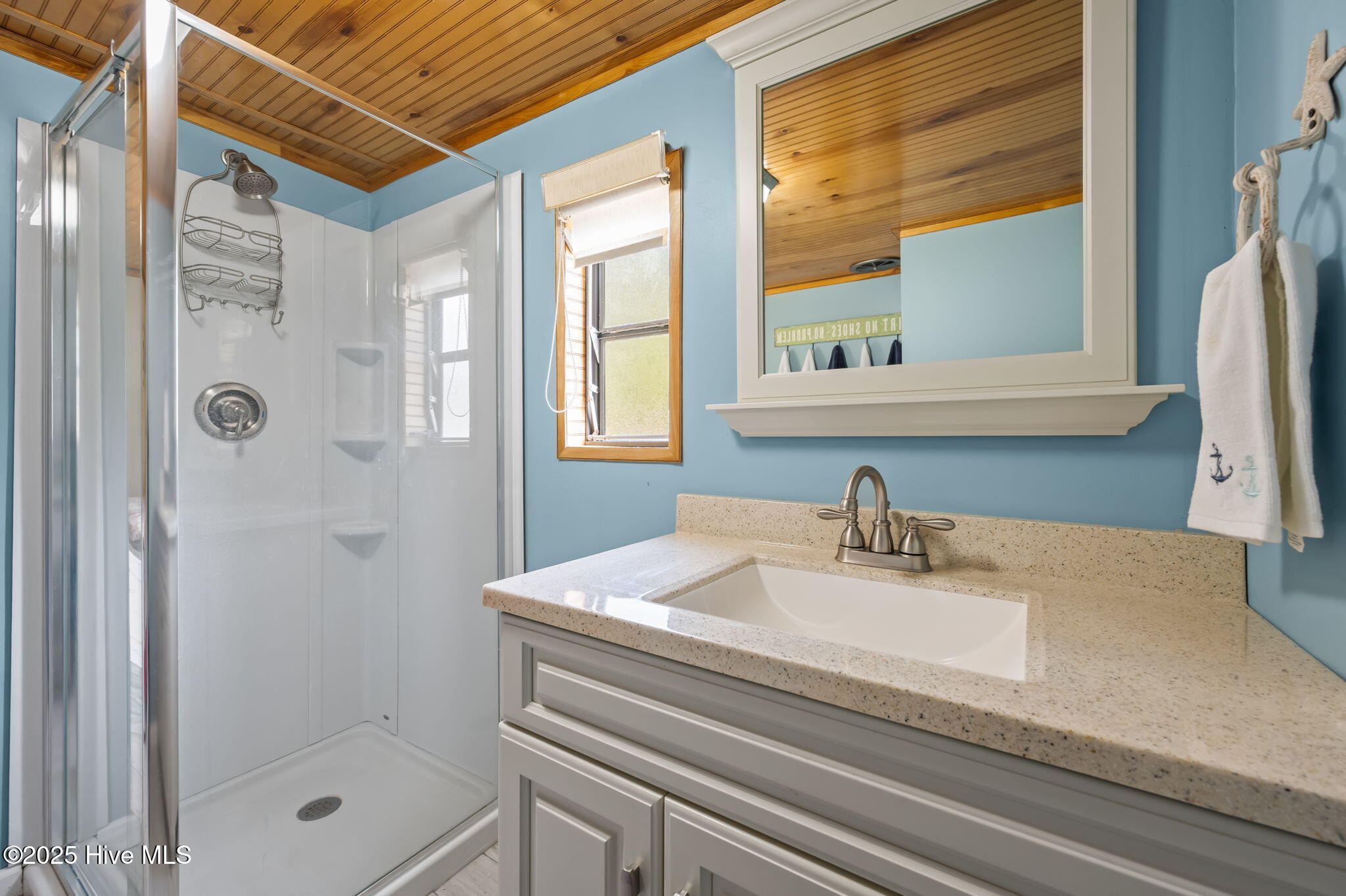 100535152 | Photo 39