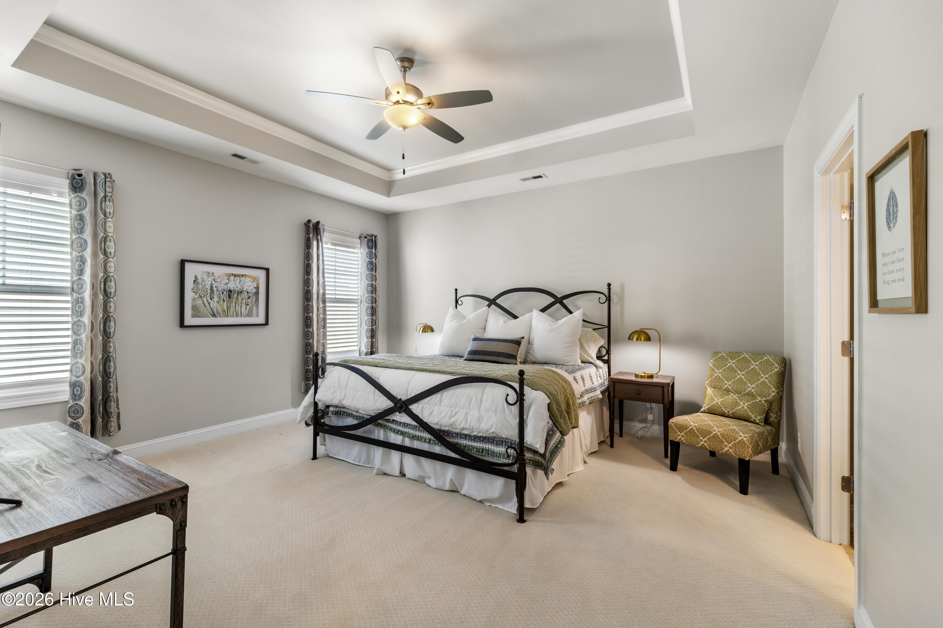 100561487 | Photo 28