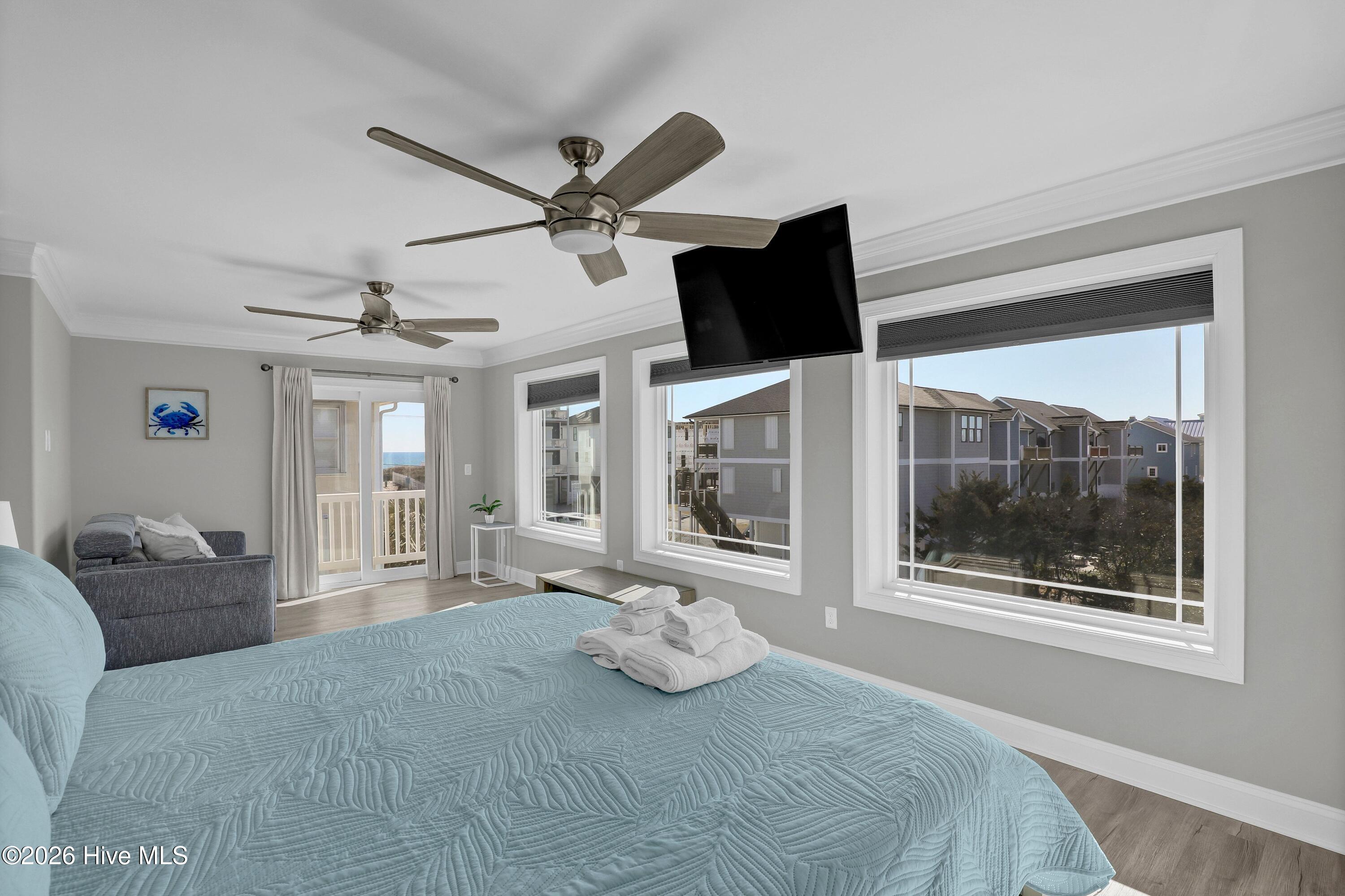 100554934 | Photo 41