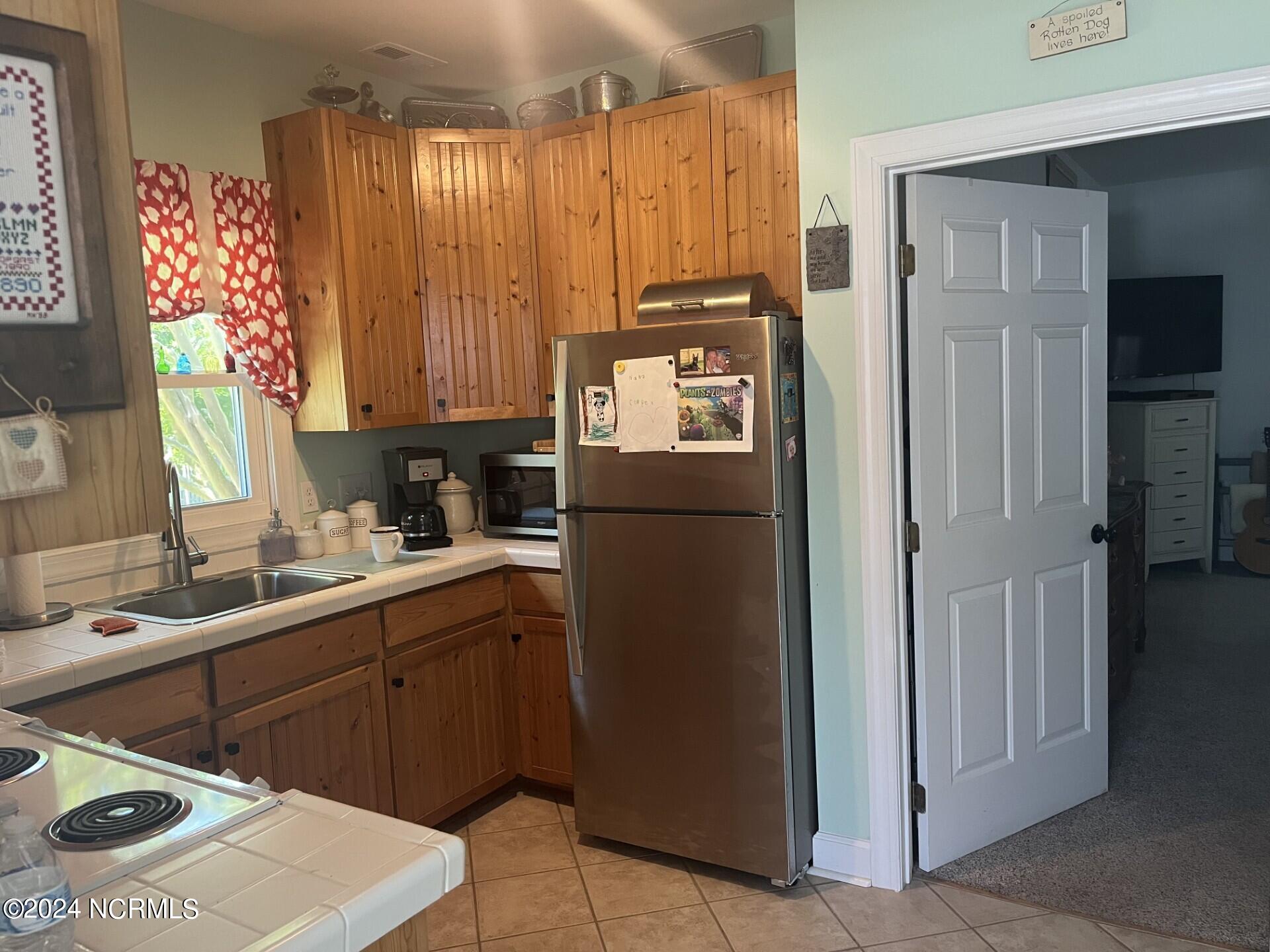 100463313 | Photo 43