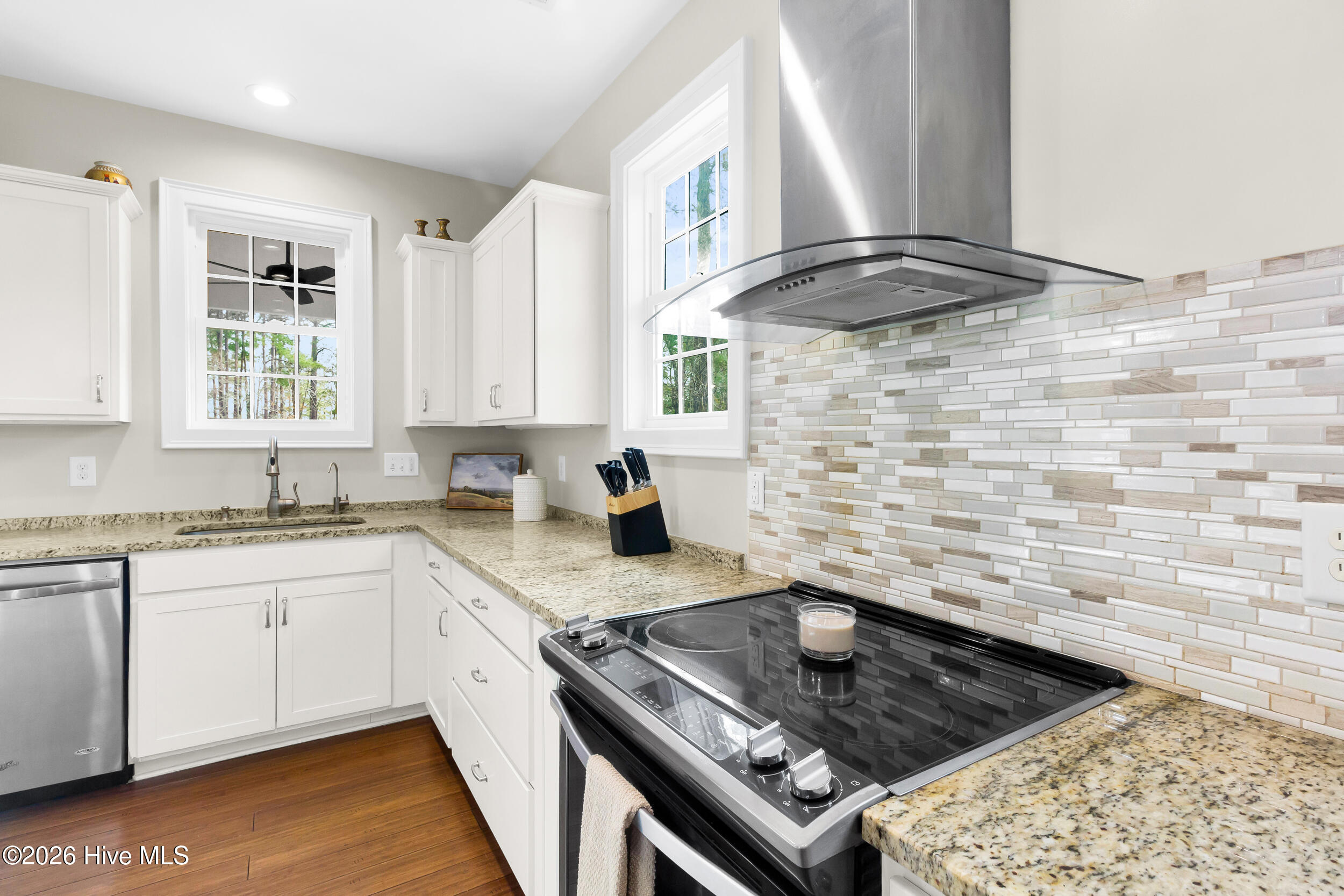 61 Spinnaker Point Road N, Oriental, NC, 28571