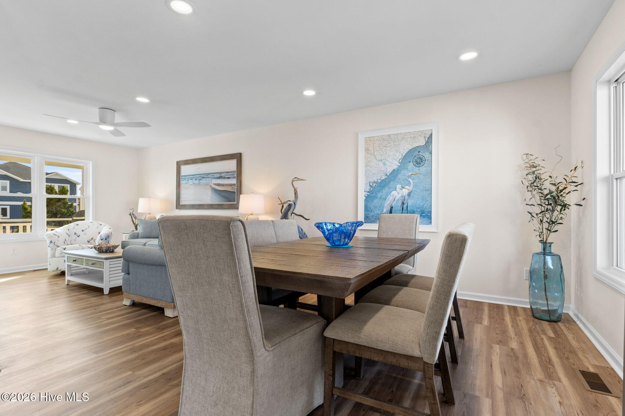 100558886 | Photo 13