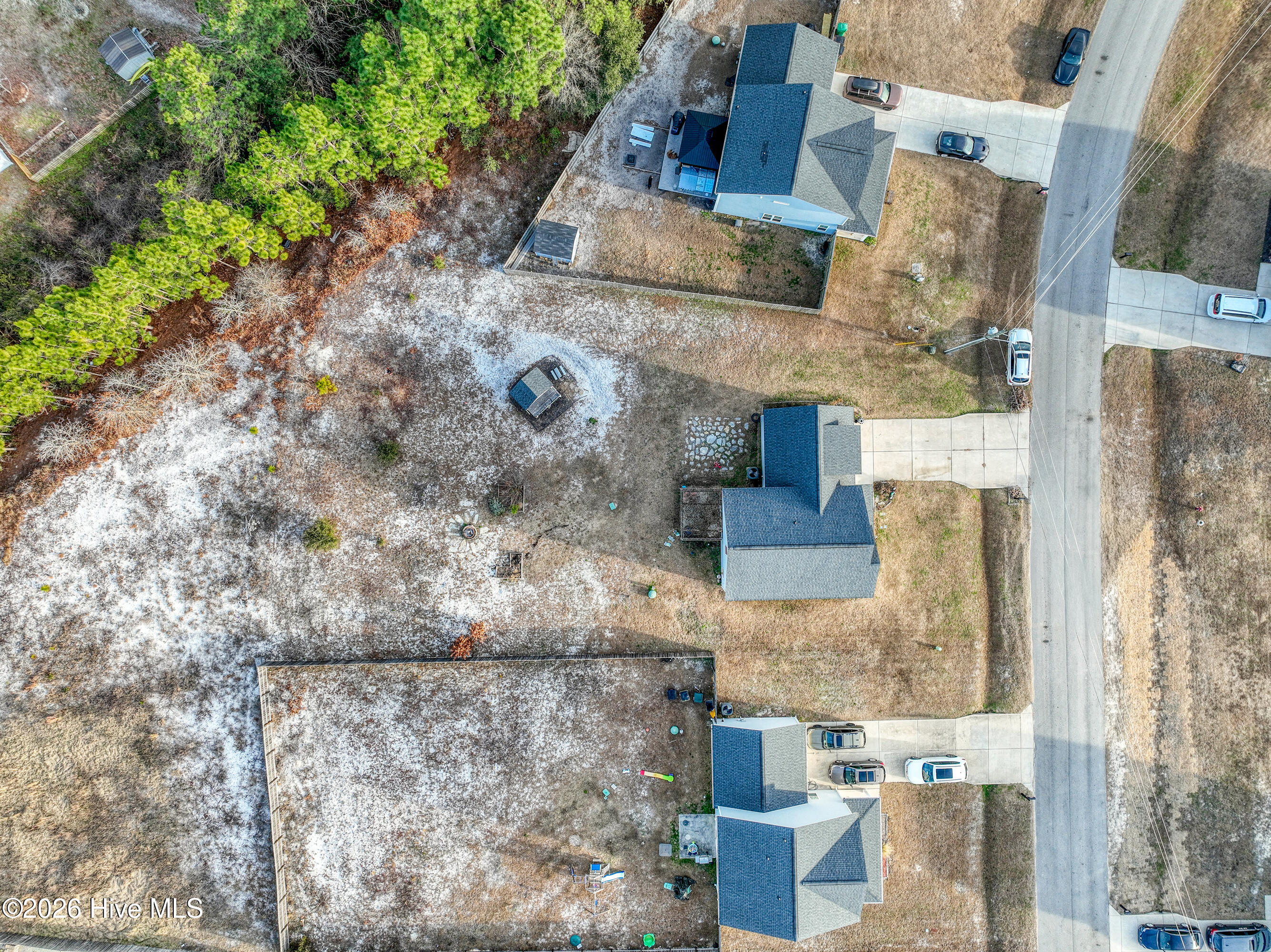 100549687 | Photo 52