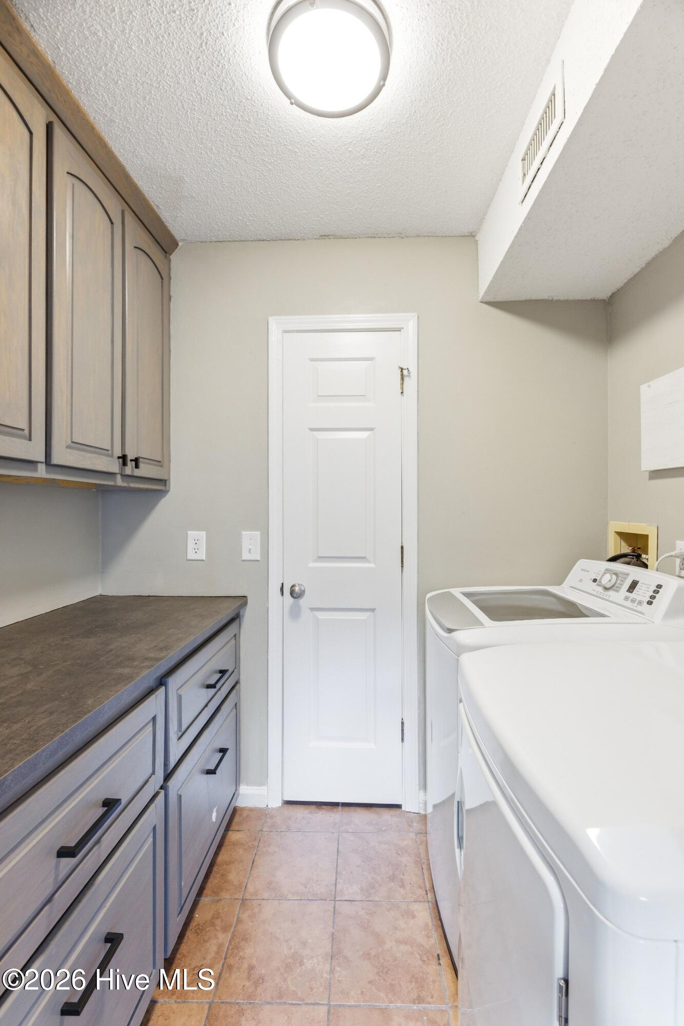 100564632 | Photo 20