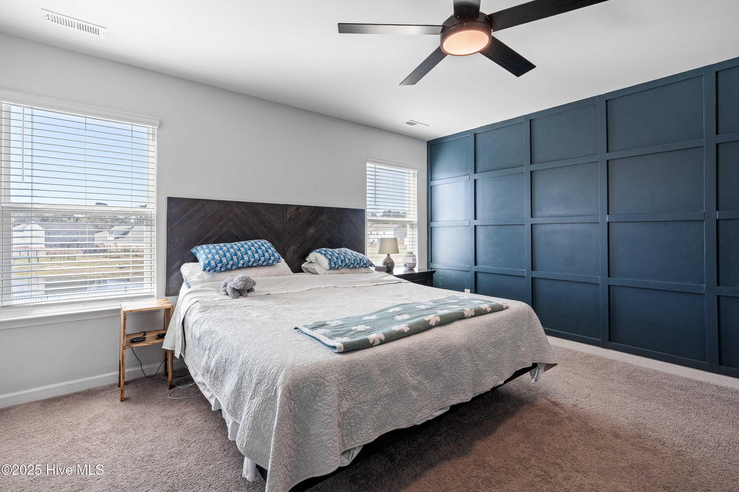 100539247 | Photo 27