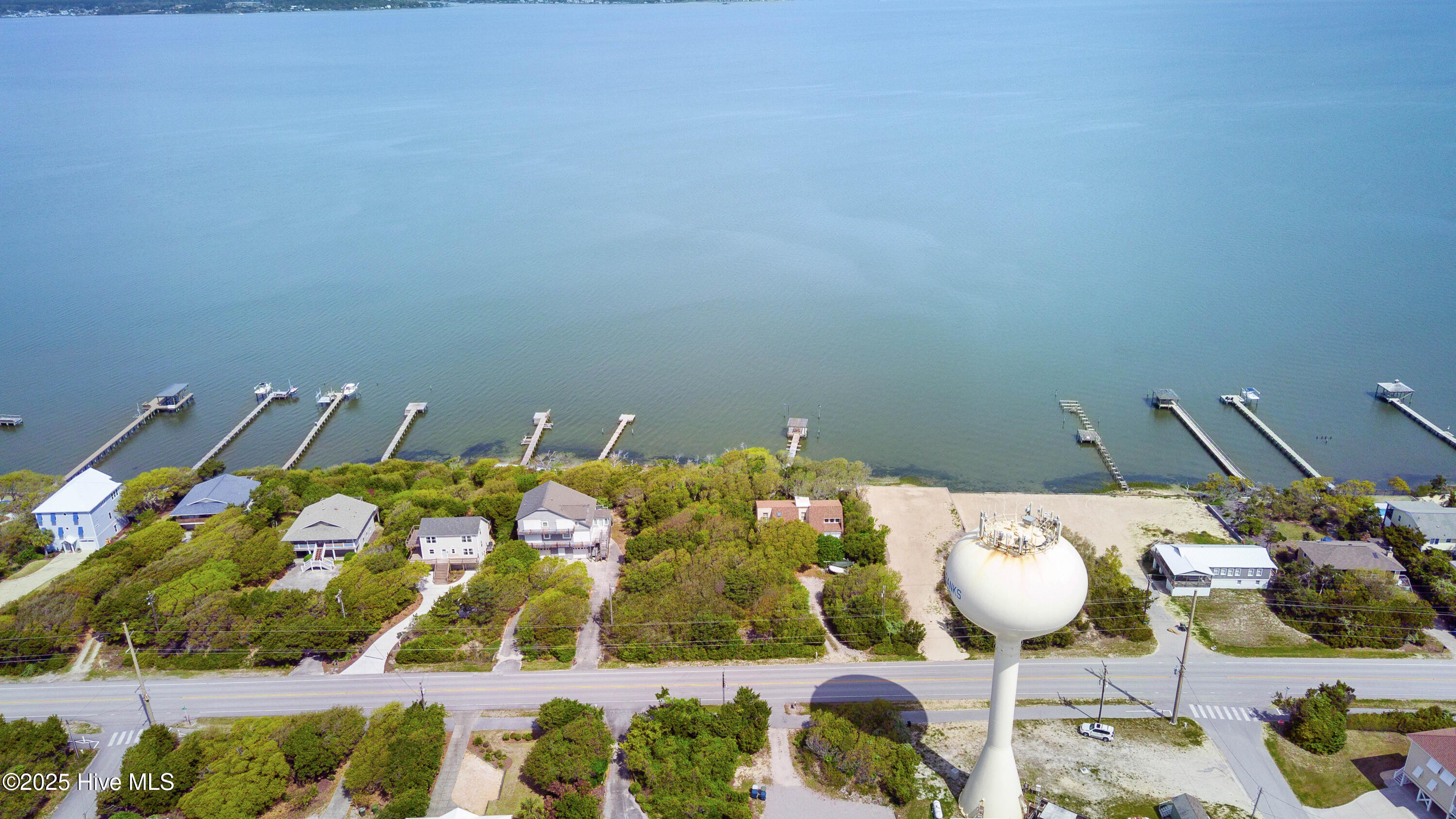 708-EmeraldDr-4-11-2024-003