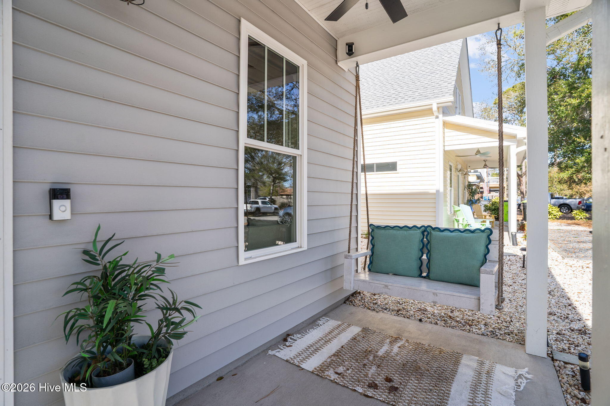 100547454 | Photo 39