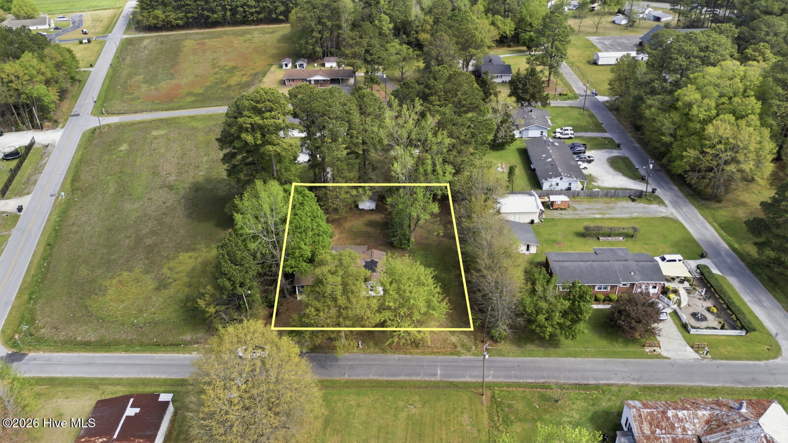 308 W Stanford Street, Beulaville, NC 28518 – photo 5: stanford-1