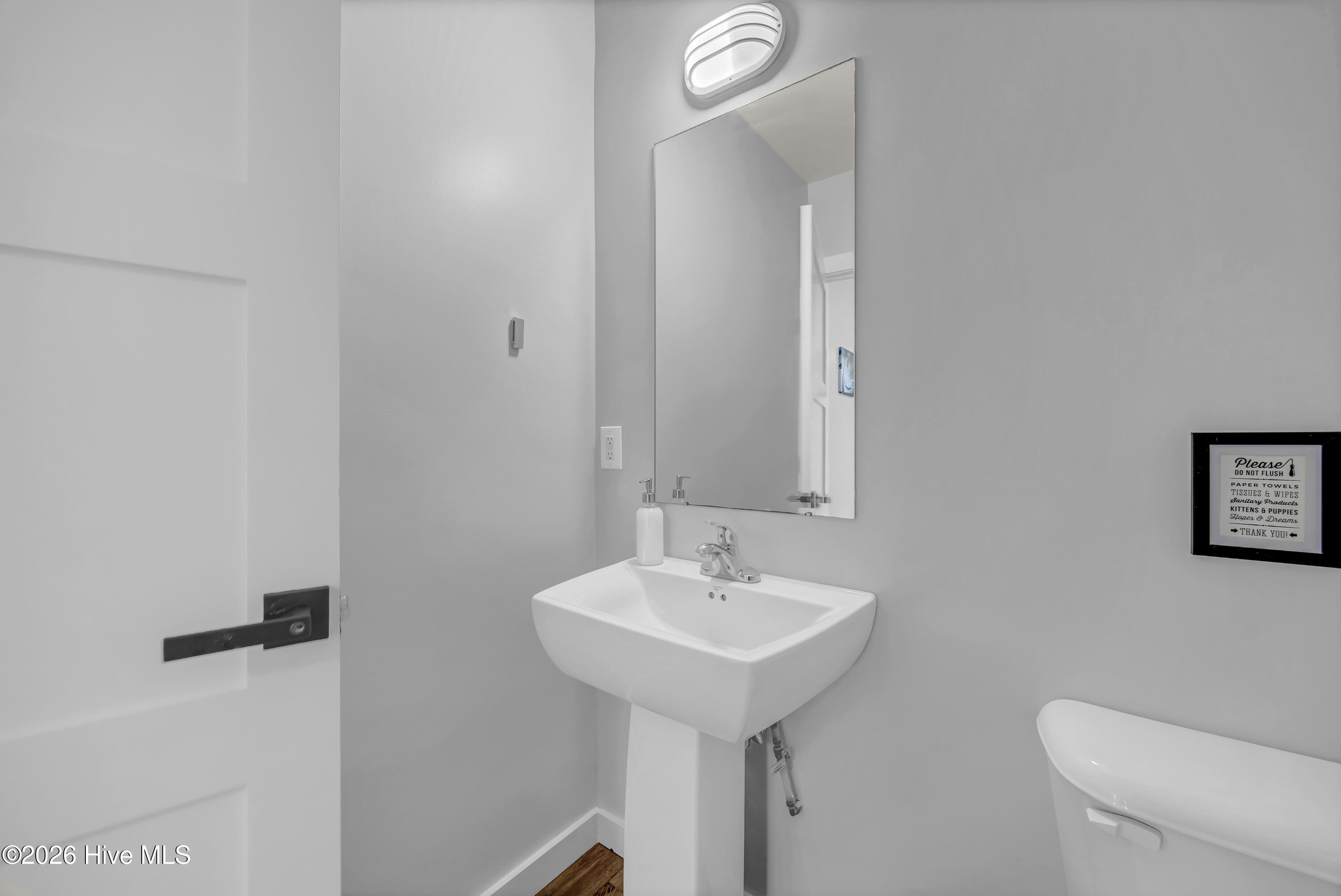 100565280 | Photo 86