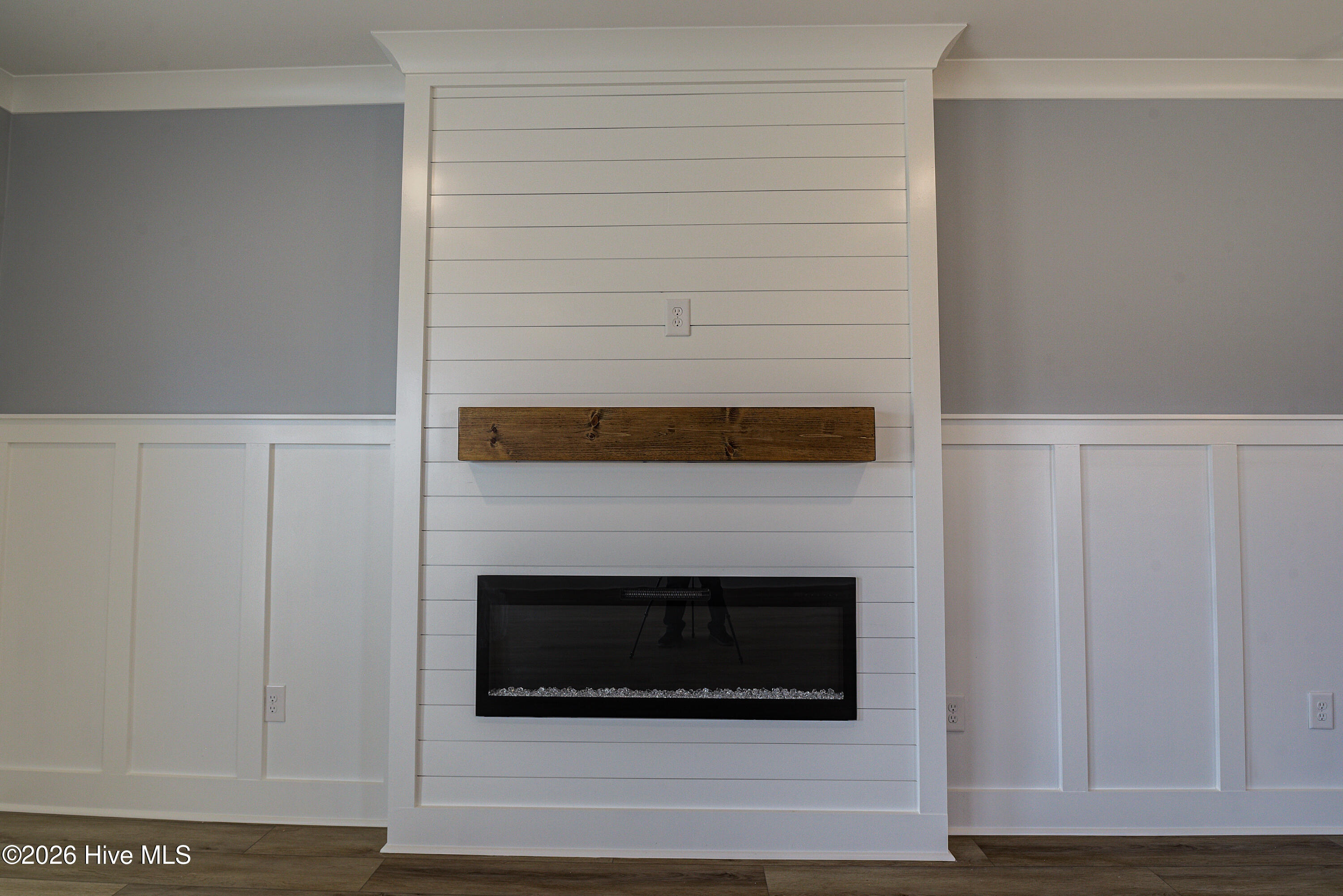 100558671 | Photo 13