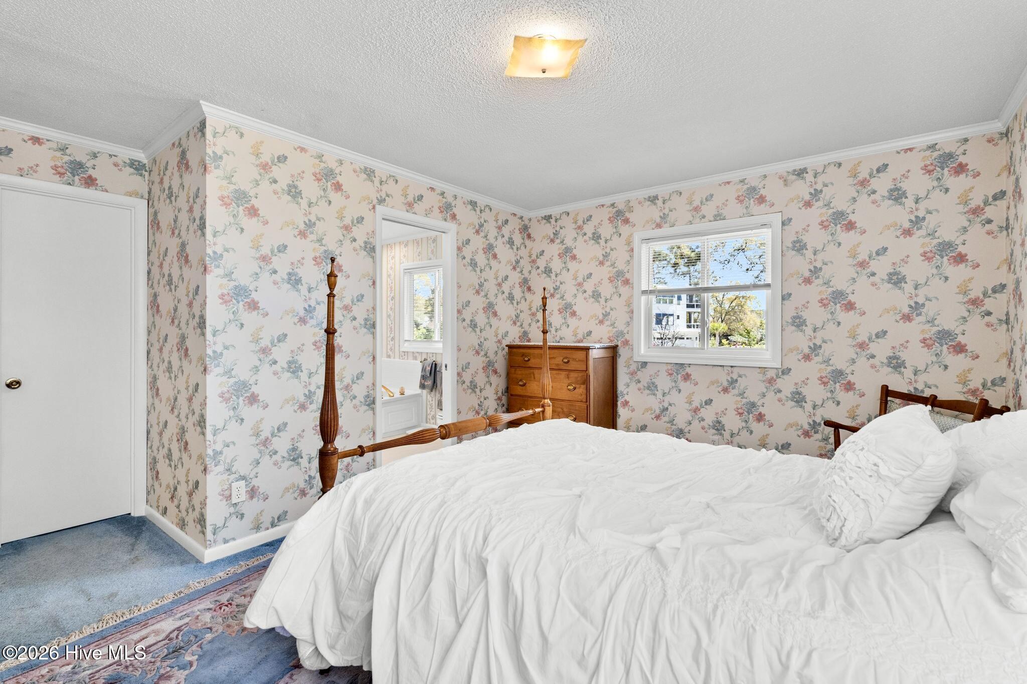 100561830 | Photo 20