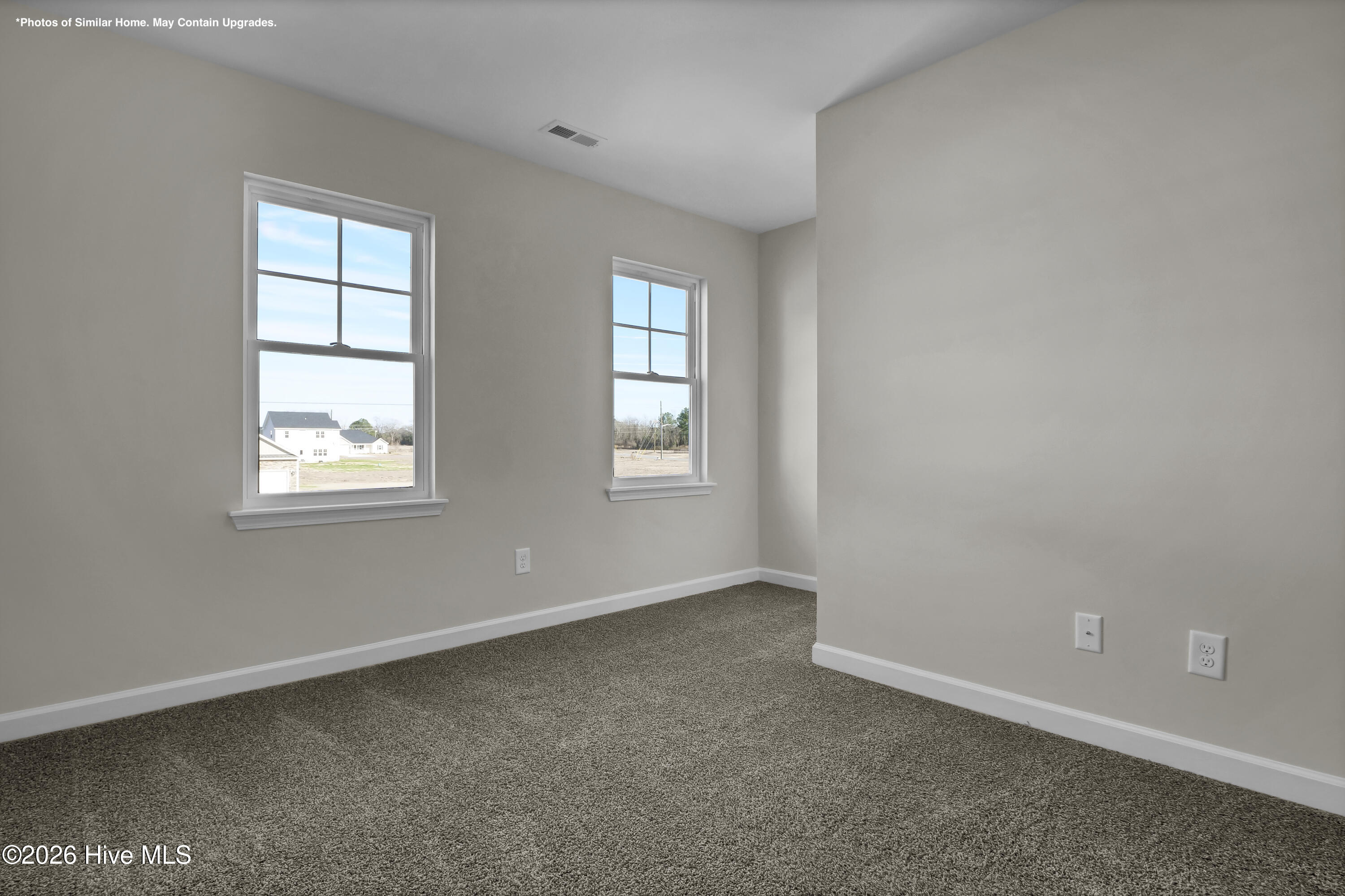 100556366 | Photo 18