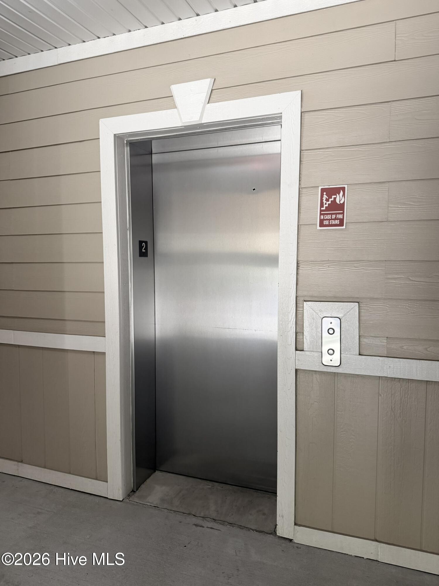 100558778 | Photo 31