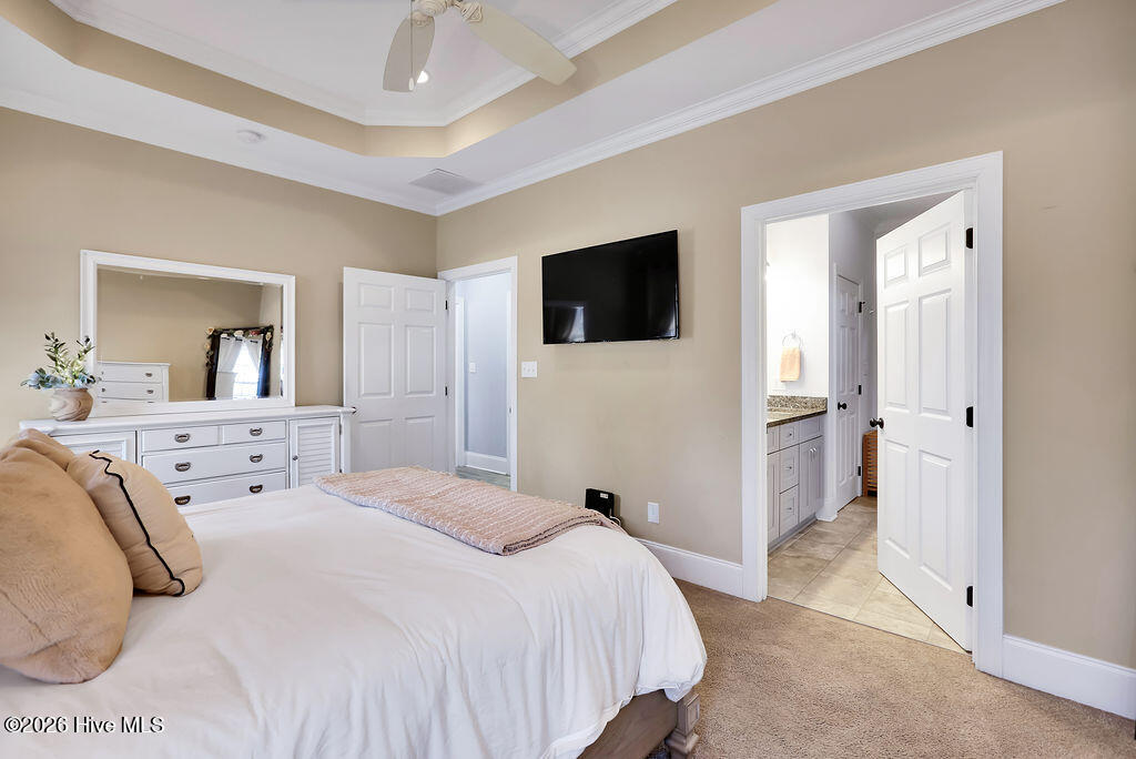 100547742 | Photo 25