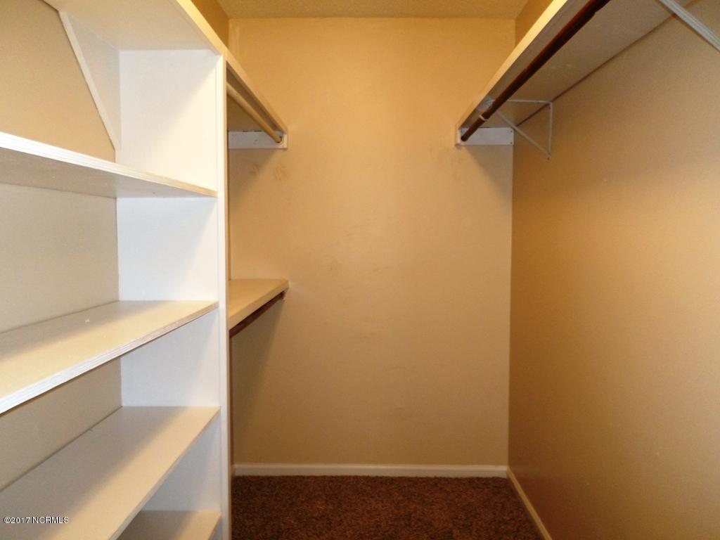 100546667 | Photo 17