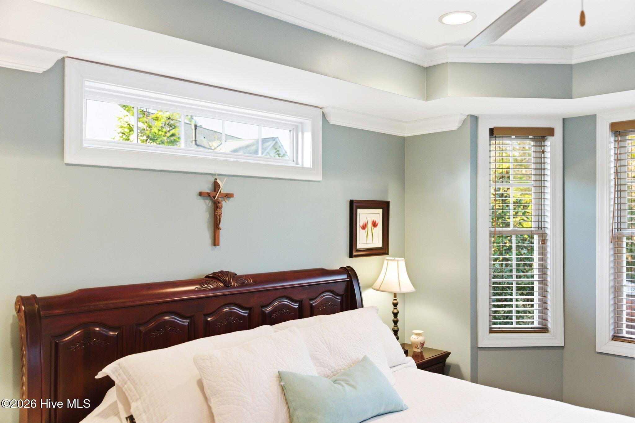 100564918 | Photo 29