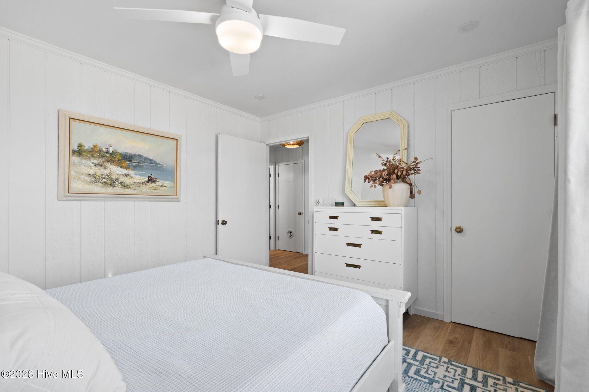 100567694 | Photo 48