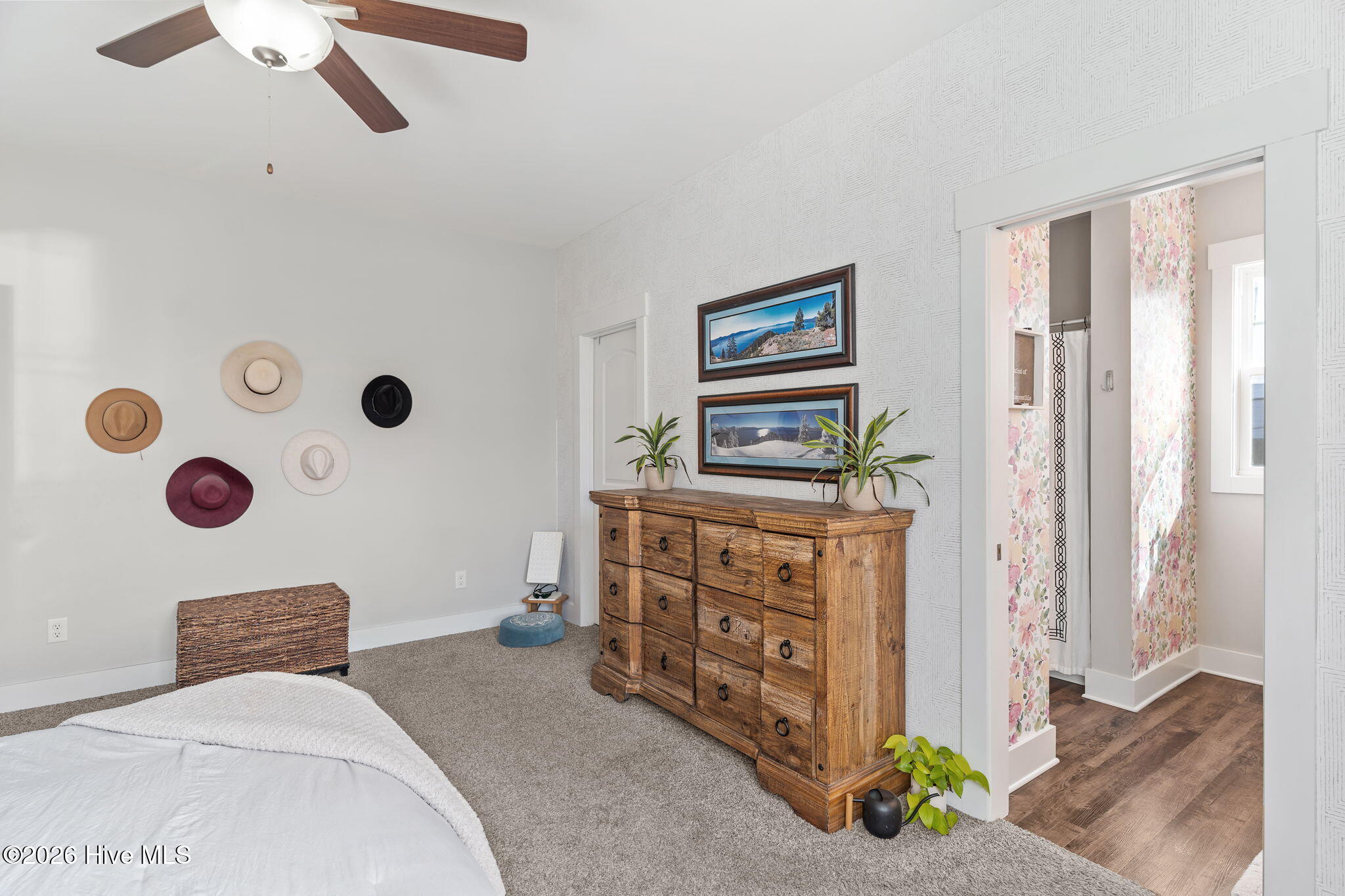 100558156 | Photo 29