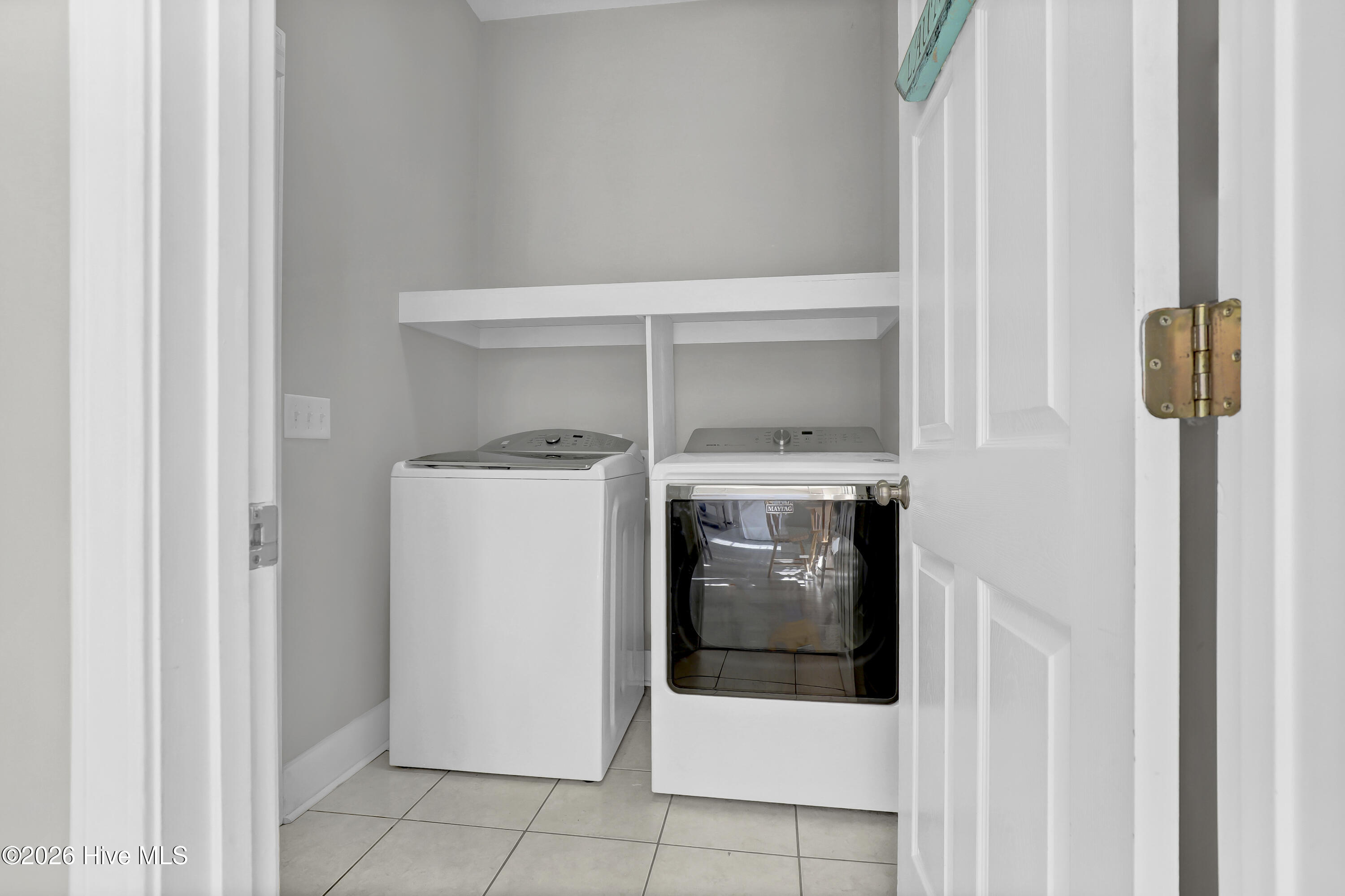 100558777 | Photo 14