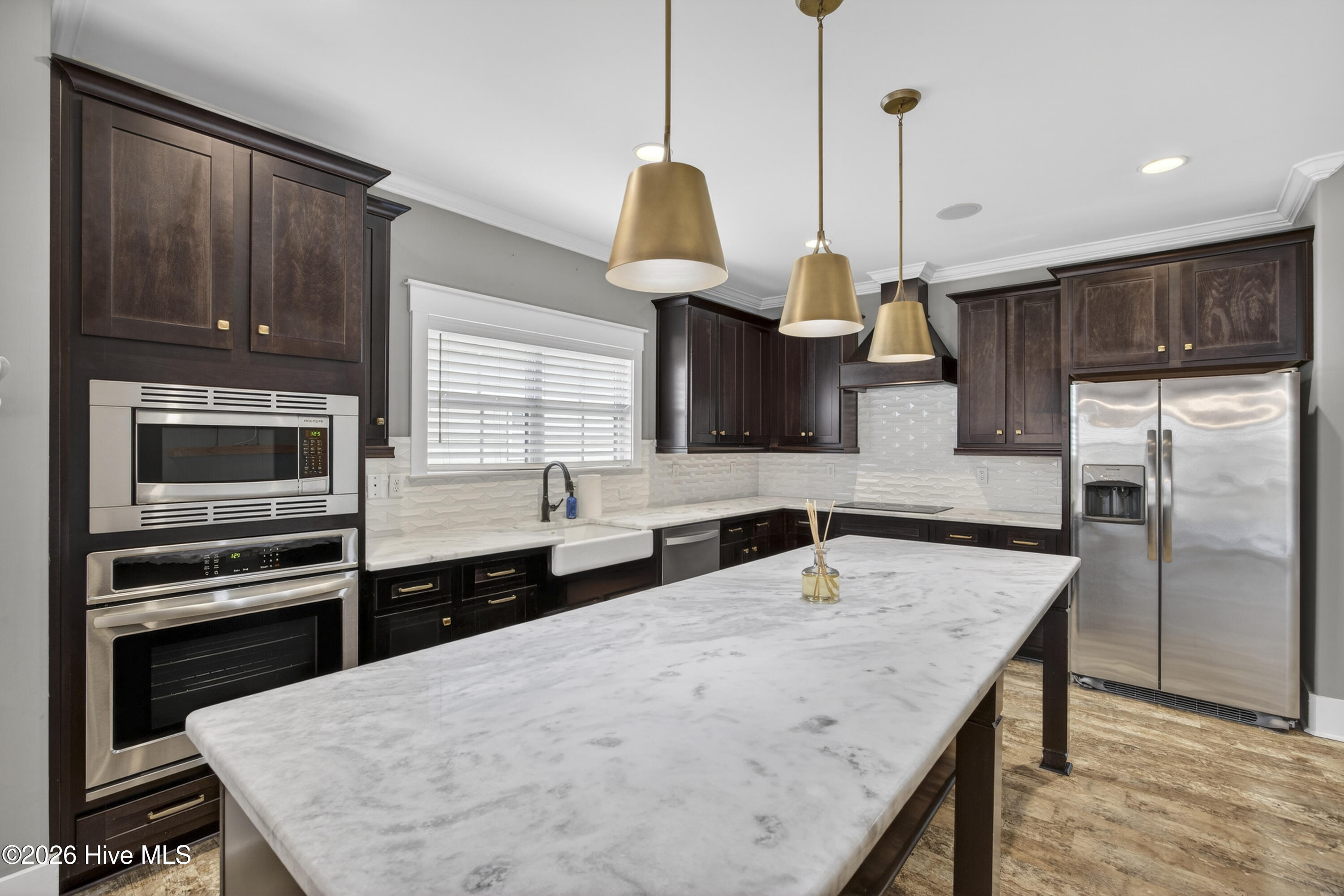 100555140 | Photo 16