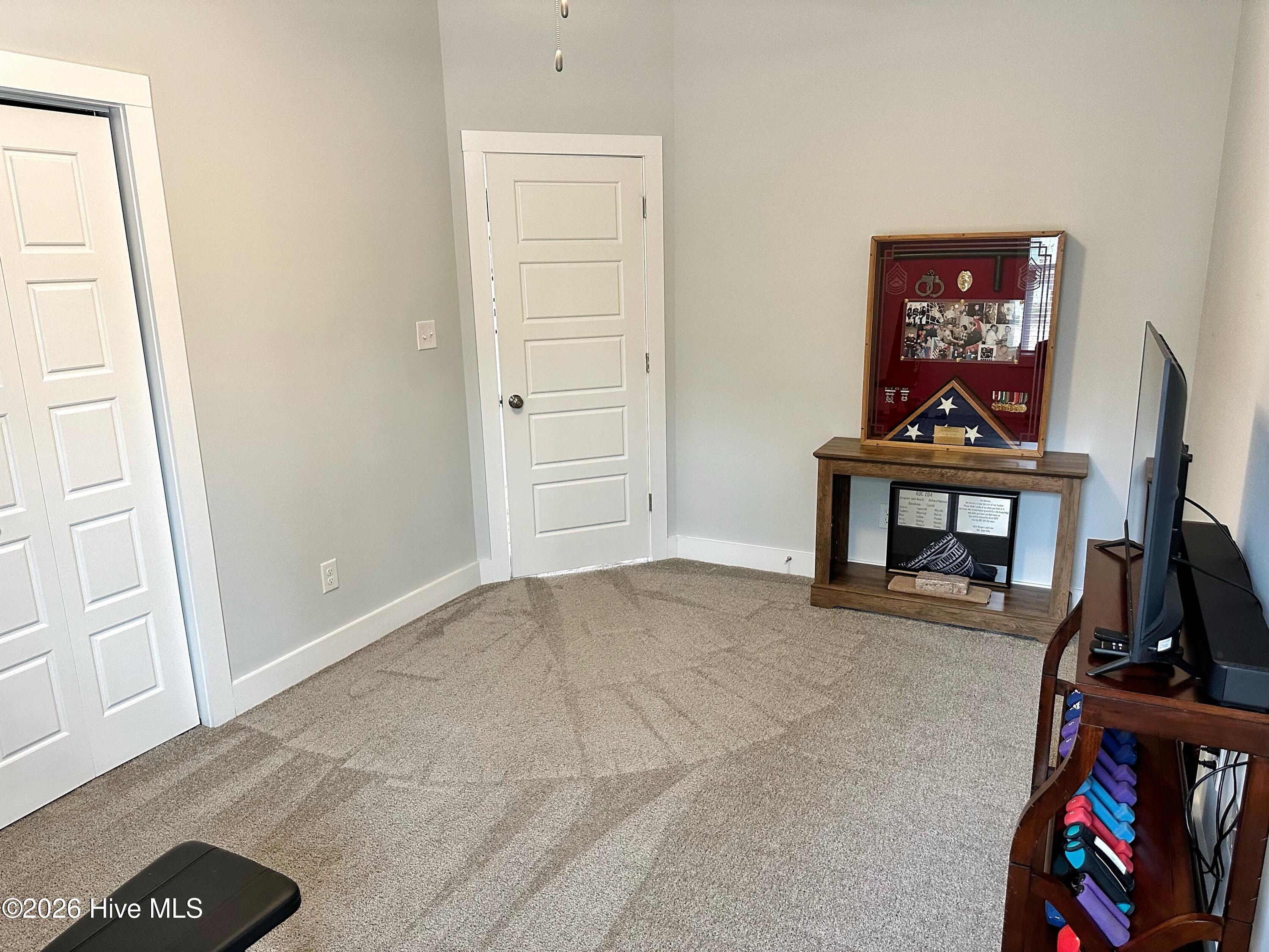 100555185 | Photo 22