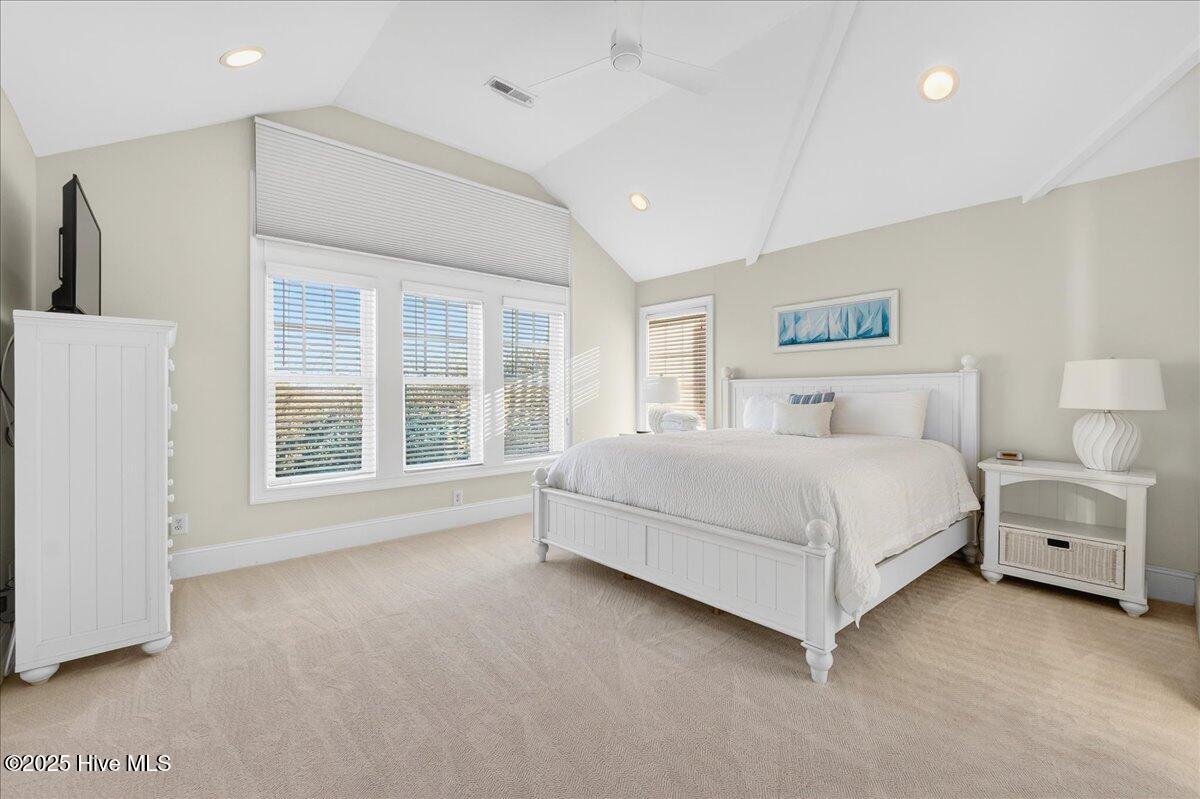 100540926 | Photo 37