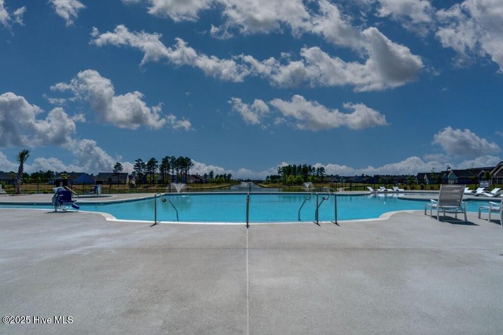 100552801 | Photo 60