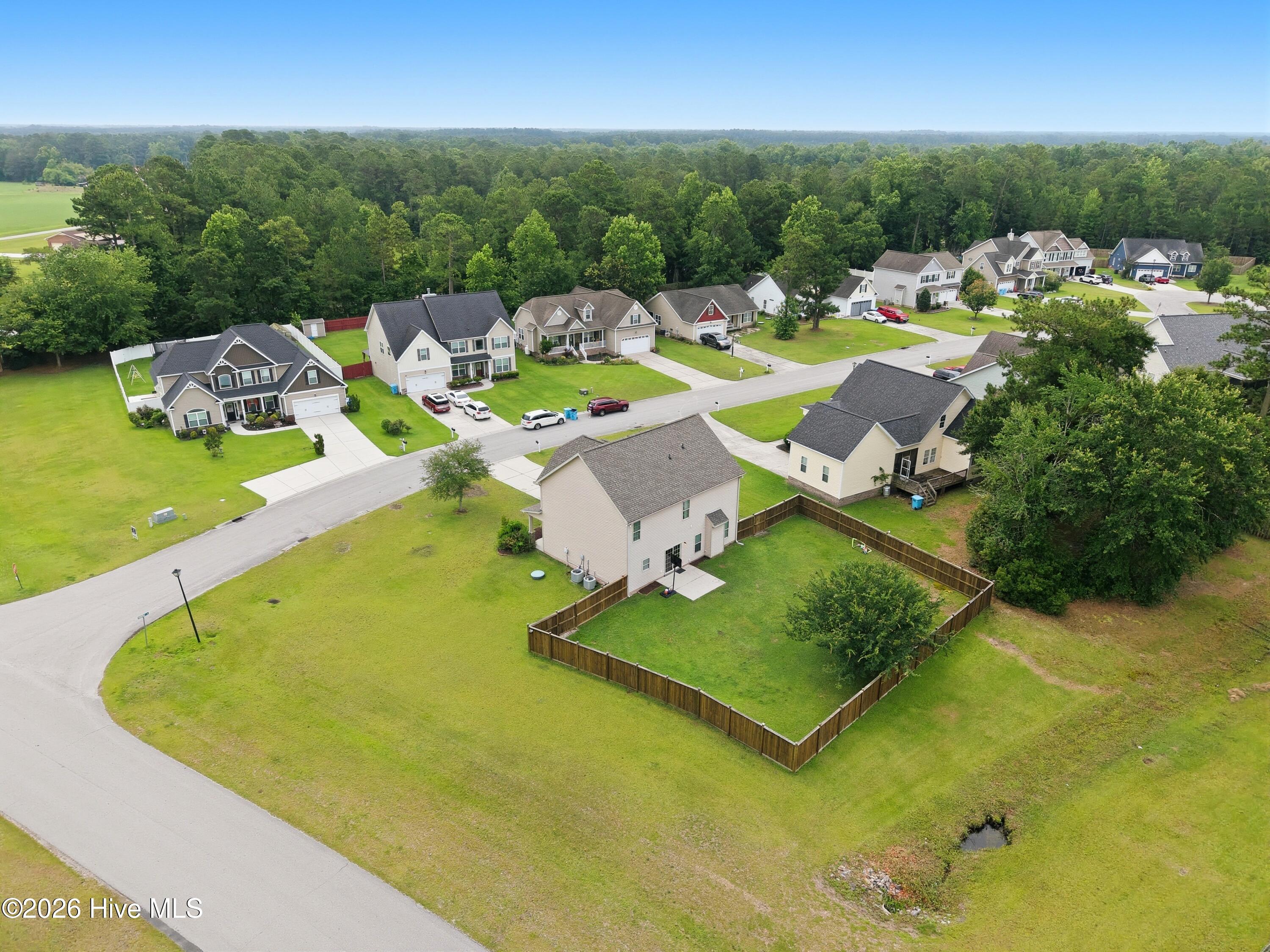 200 Wedgefield Circle,Maple Hill