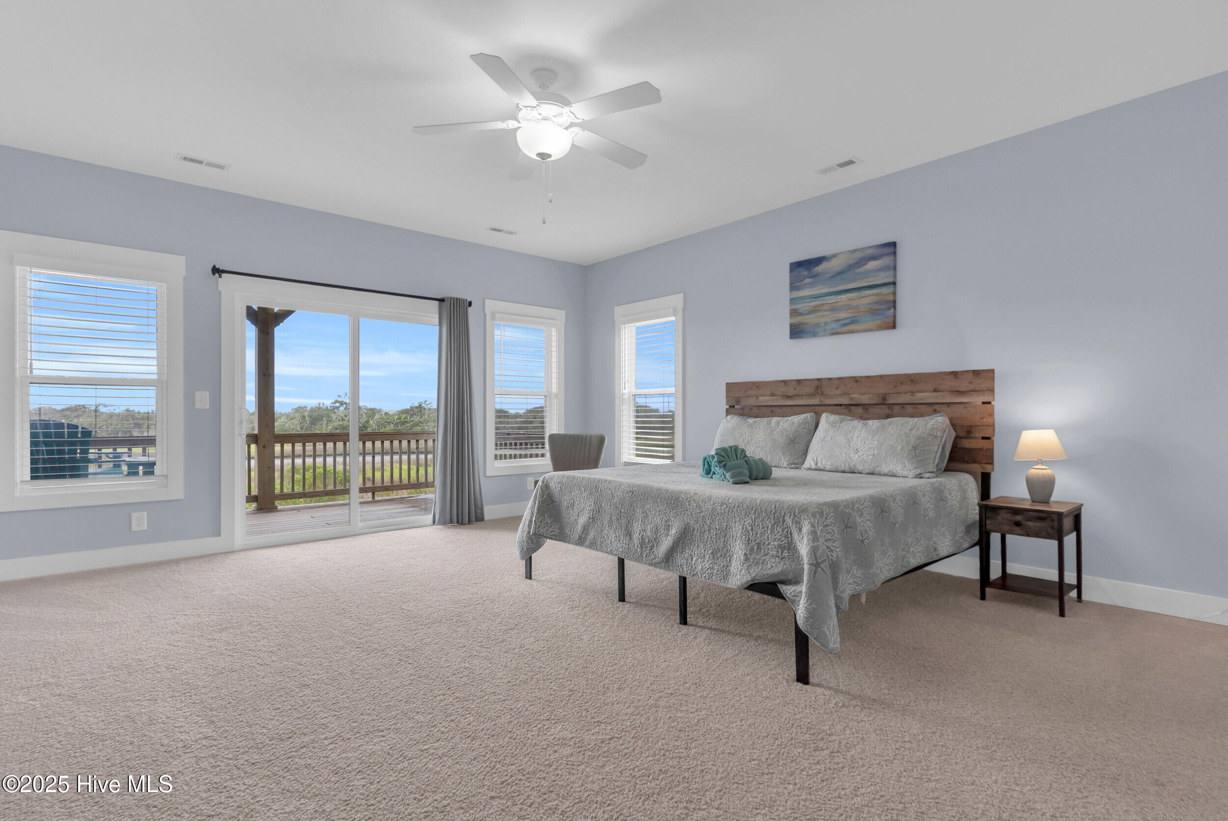 100524088 | Photo 15